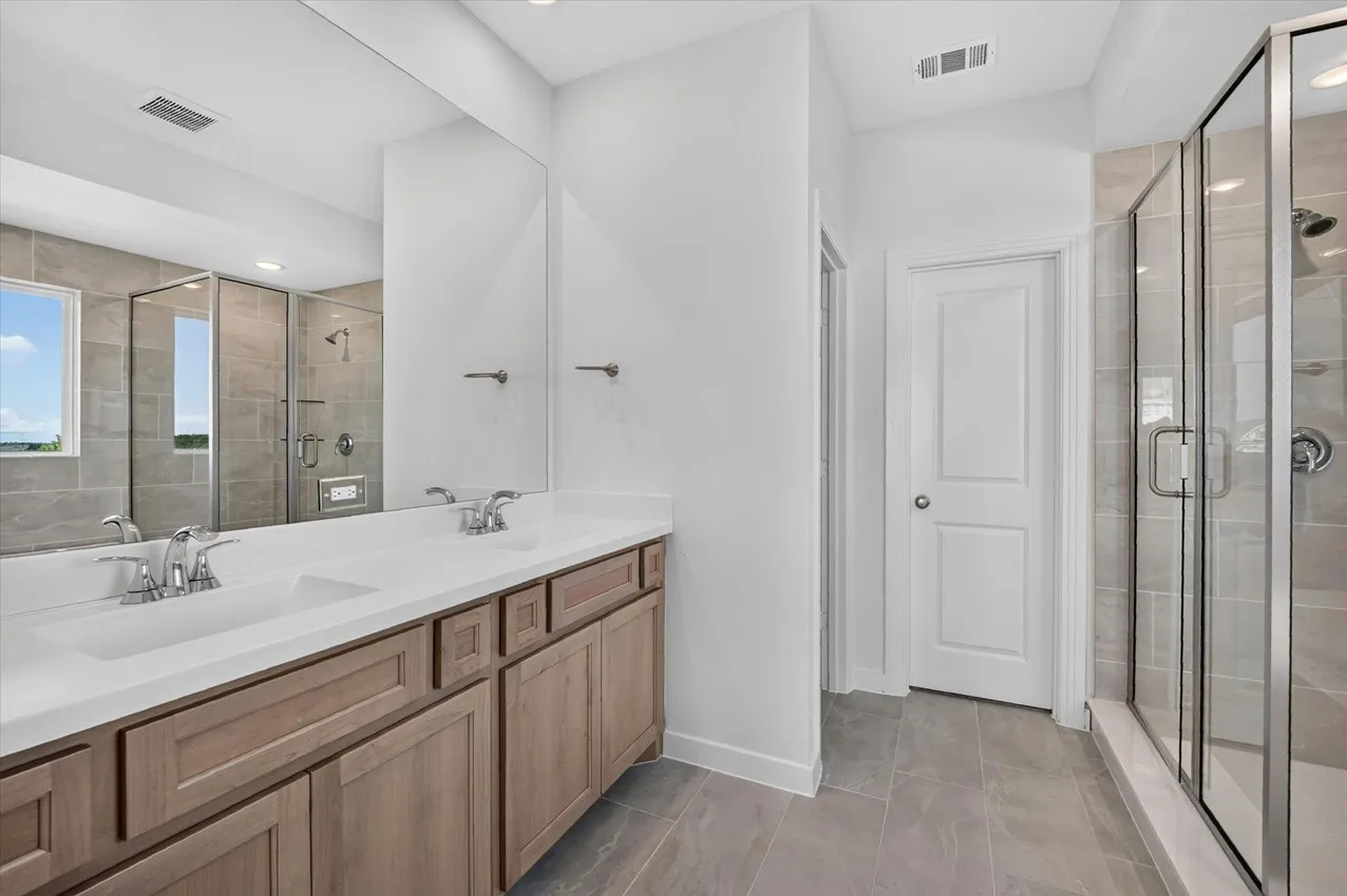 Single Family Residence For Sale in Collin County , 2813 Kenilworth Way, Celina, Texas 75009, 4 Bedroom, 3 Bathroom, 2 Garage spaces, 2,454 Sqft, built in 2026, mls#21136600, Real Estate Agent in Celina, Homes For Sale in Collin county, Homes For Sale in Celina, Realtor in Celina Texas, Real Estate Brokerage Independent Realty Texas, Luminita Cordes Realtor