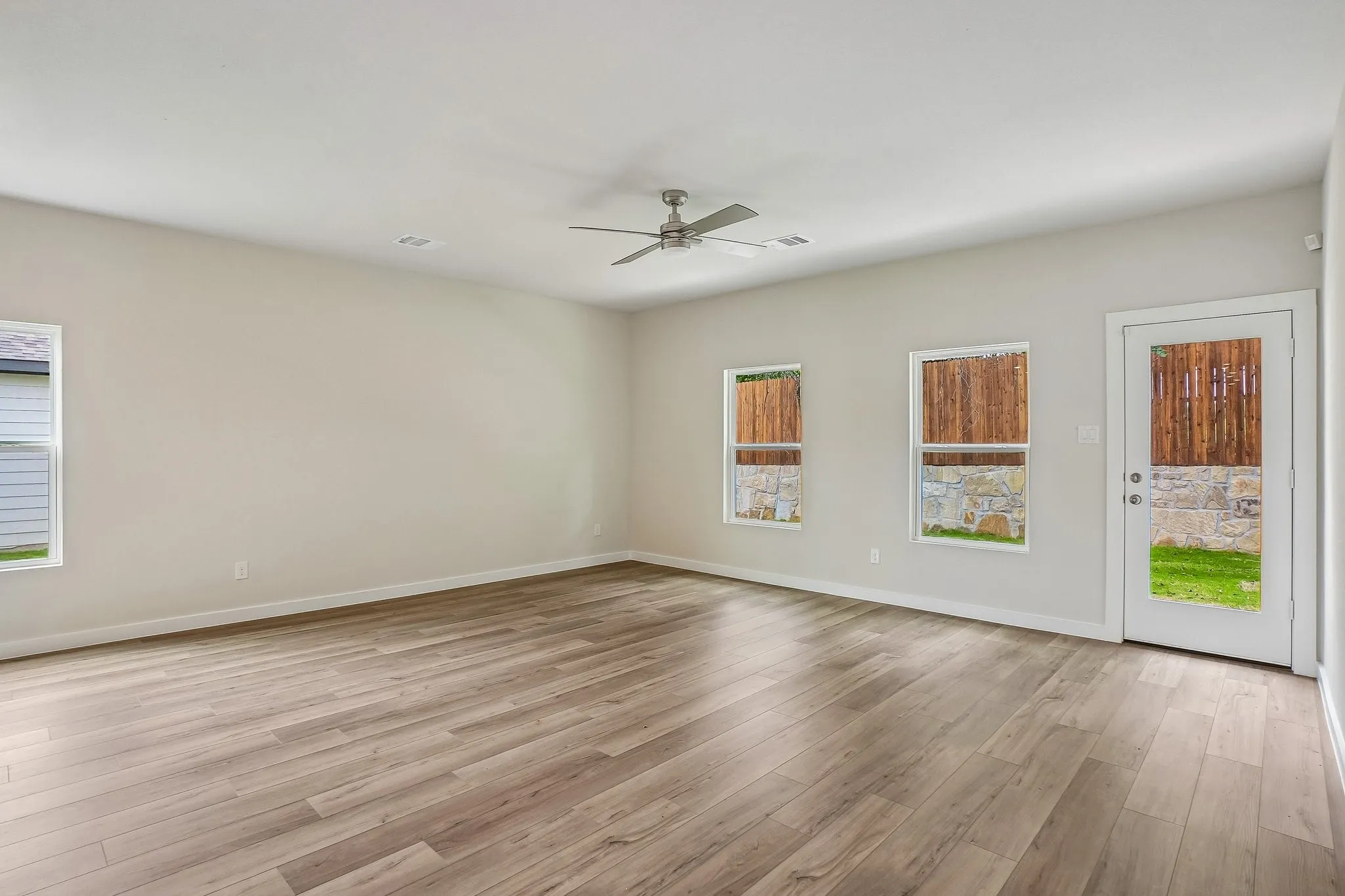 Single Family Residence For Sale in Parker County , 369 Declan Street, Springtown, Texas 76082, 4 Bedroom, 2 Bathroom, 2 Garage spaces, 2,013 Sqft, built in 2025, New Construction - Incomplete, mls#21136768, Real Estate Agent in Springtown, Homes For Sale in Parker county, Homes For Sale in Springtown, Realtor in Springtown Texas, Real Estate Brokerage Independent Realty Texas, Luminita Cordes Realtor