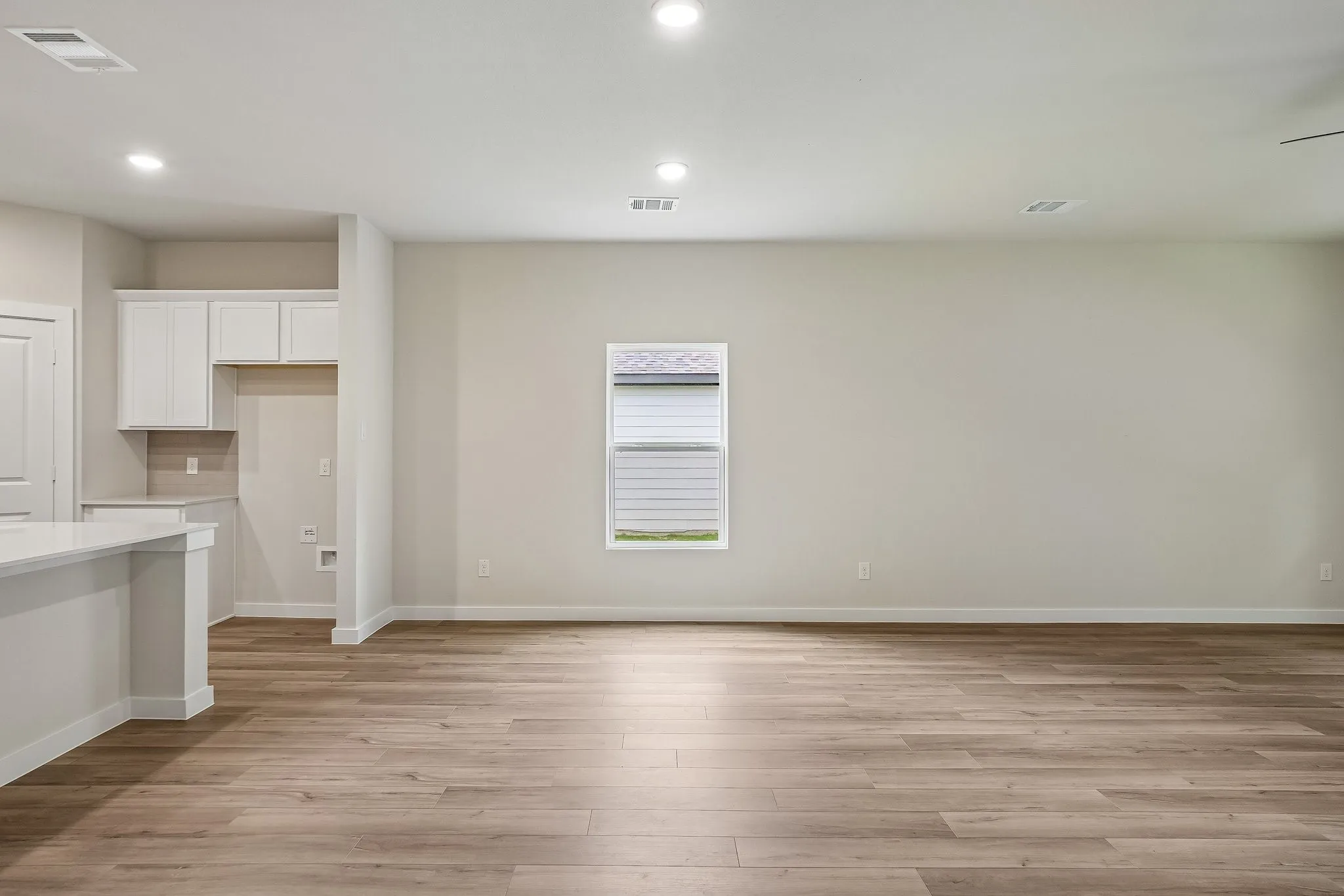 Single Family Residence For Sale in Parker County , 369 Declan Street, Springtown, Texas 76082, 4 Bedroom, 2 Bathroom, 2 Garage spaces, 2,013 Sqft, built in 2025, New Construction - Incomplete, mls#21136768, Real Estate Agent in Springtown, Homes For Sale in Parker county, Homes For Sale in Springtown, Realtor in Springtown Texas, Real Estate Brokerage Independent Realty Texas, Luminita Cordes Realtor