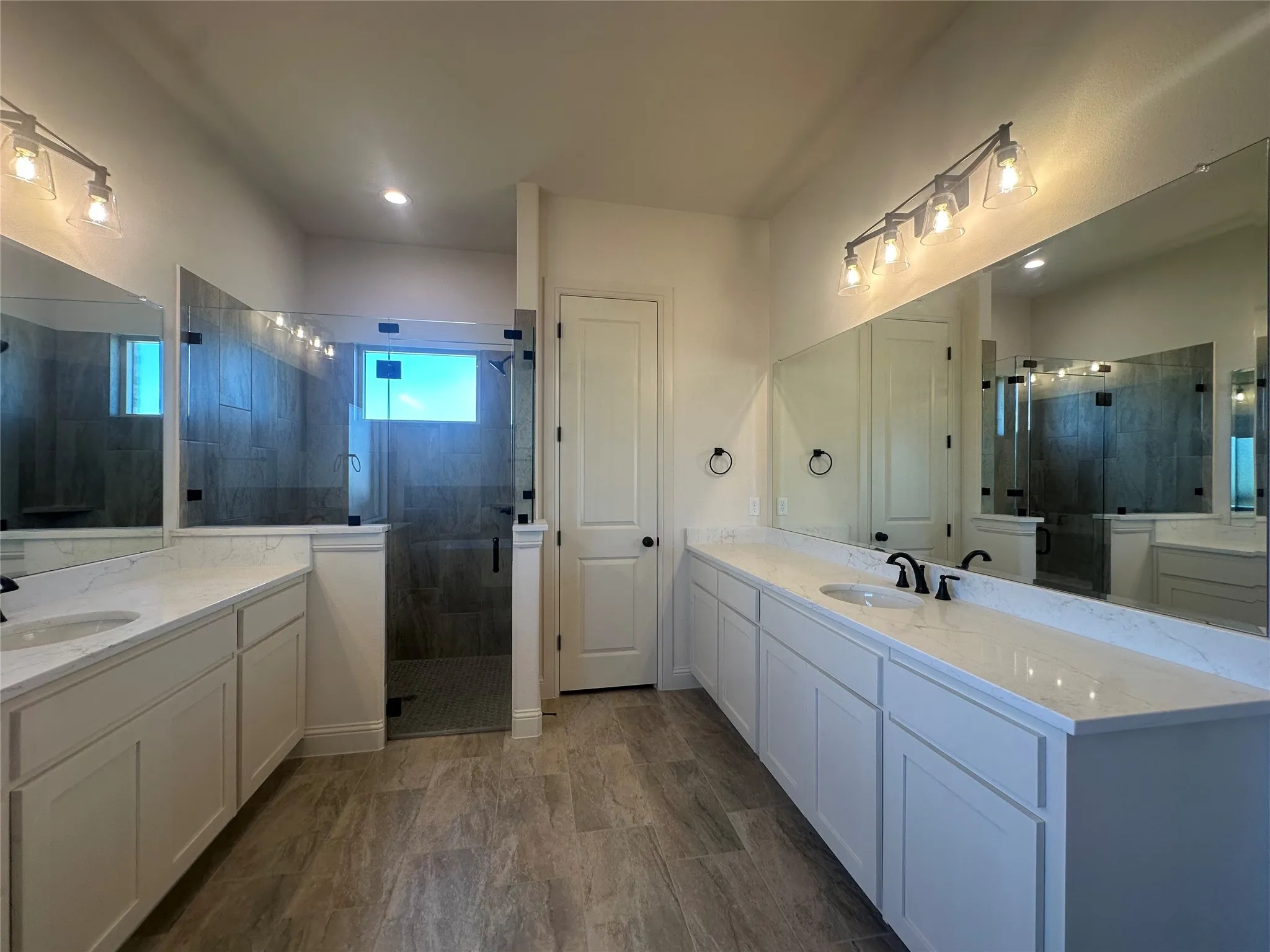 Single Family Residence For Sale in Denton County , 9424 Bluestem Lane, Dish, Texas 76247, 3 Bedroom, 3 Bathroom, 3 Garage spaces, 2,519 Sqft, built in 2026, New Construction - Incomplete, mls#21136000, Real Estate Agent in Dish, Homes For Sale in Denton county, Homes For Sale in Dish, Realtor in Dish Texas, Real Estate Brokerage Independent Realty Texas, Luminita Cordes Realtor