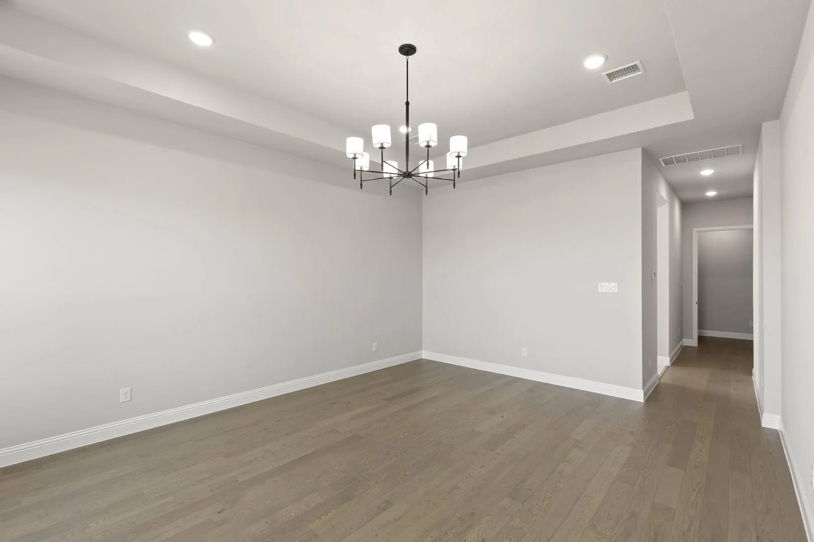 3116 Apple Creek-Dining Room-1