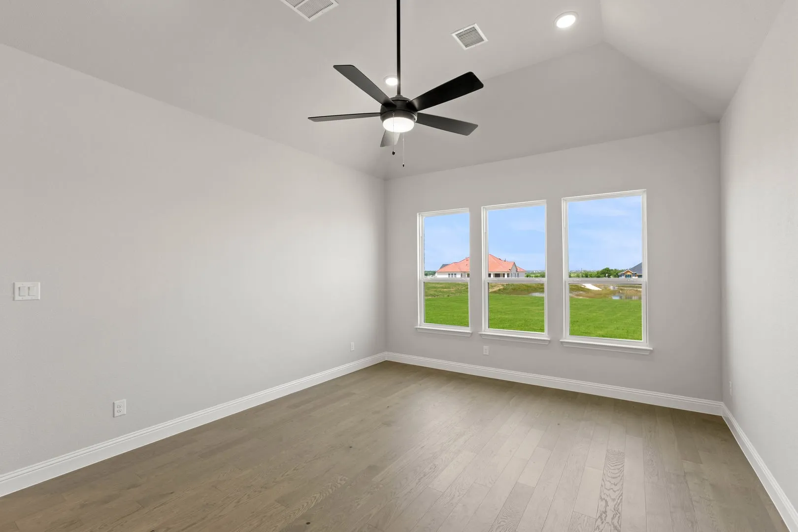 3116 Apple Creek_Primary Bedroom Virtually Staged