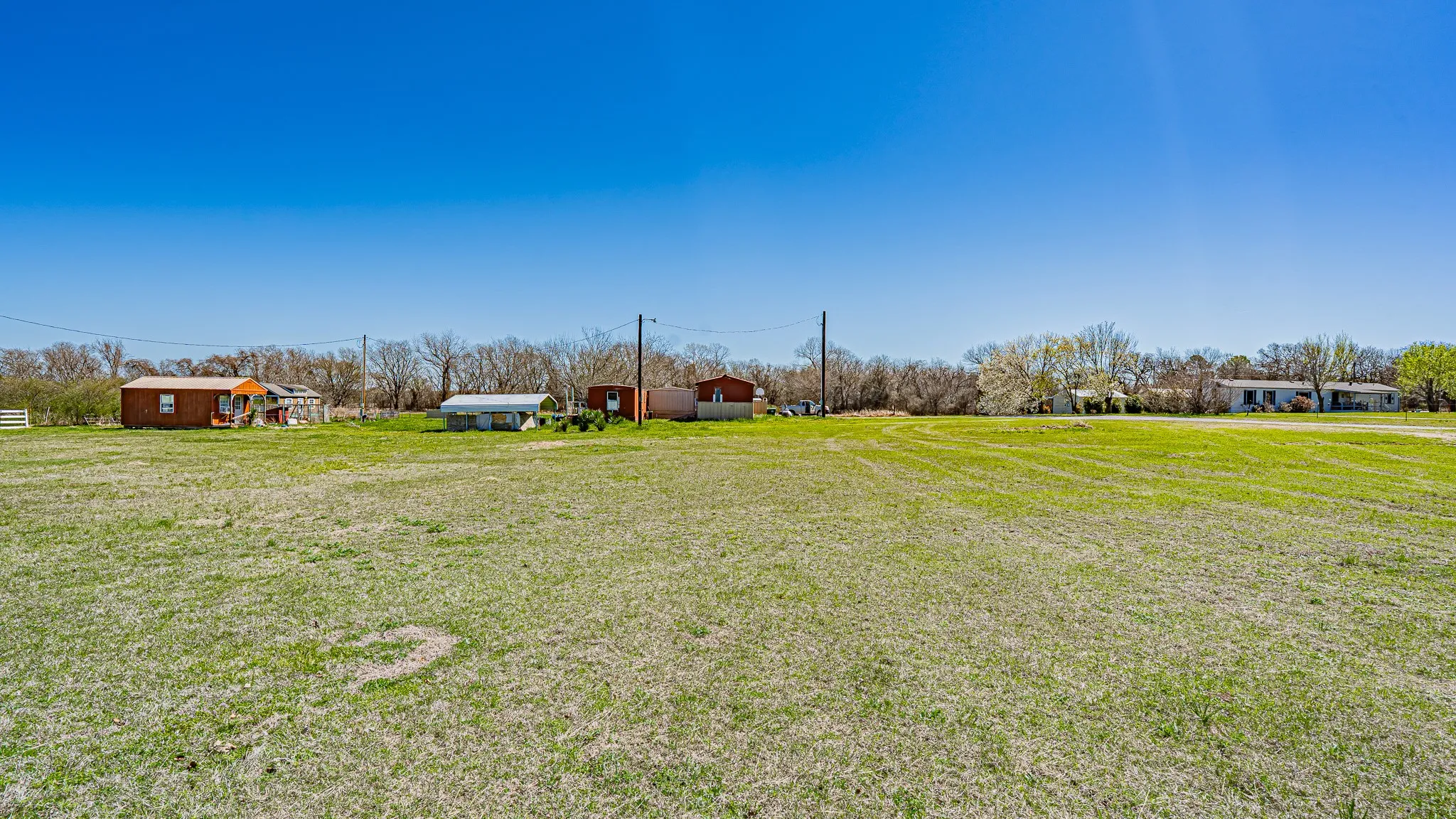 Mobile Home For Sale in Wise County , 528 Stonegate Drive, Paradise, Texas 76073, 3 Bedroom, 1 Bathroom, Garage spaces, 2,488 Sqft, built in 1983, mls#21137068, Real Estate Agent in Paradise, Homes For Sale in Wise county, Homes For Sale in Paradise, Realtor in Paradise Texas, Real Estate Brokerage Independent Realty Texas, Luminita Cordes Realtor