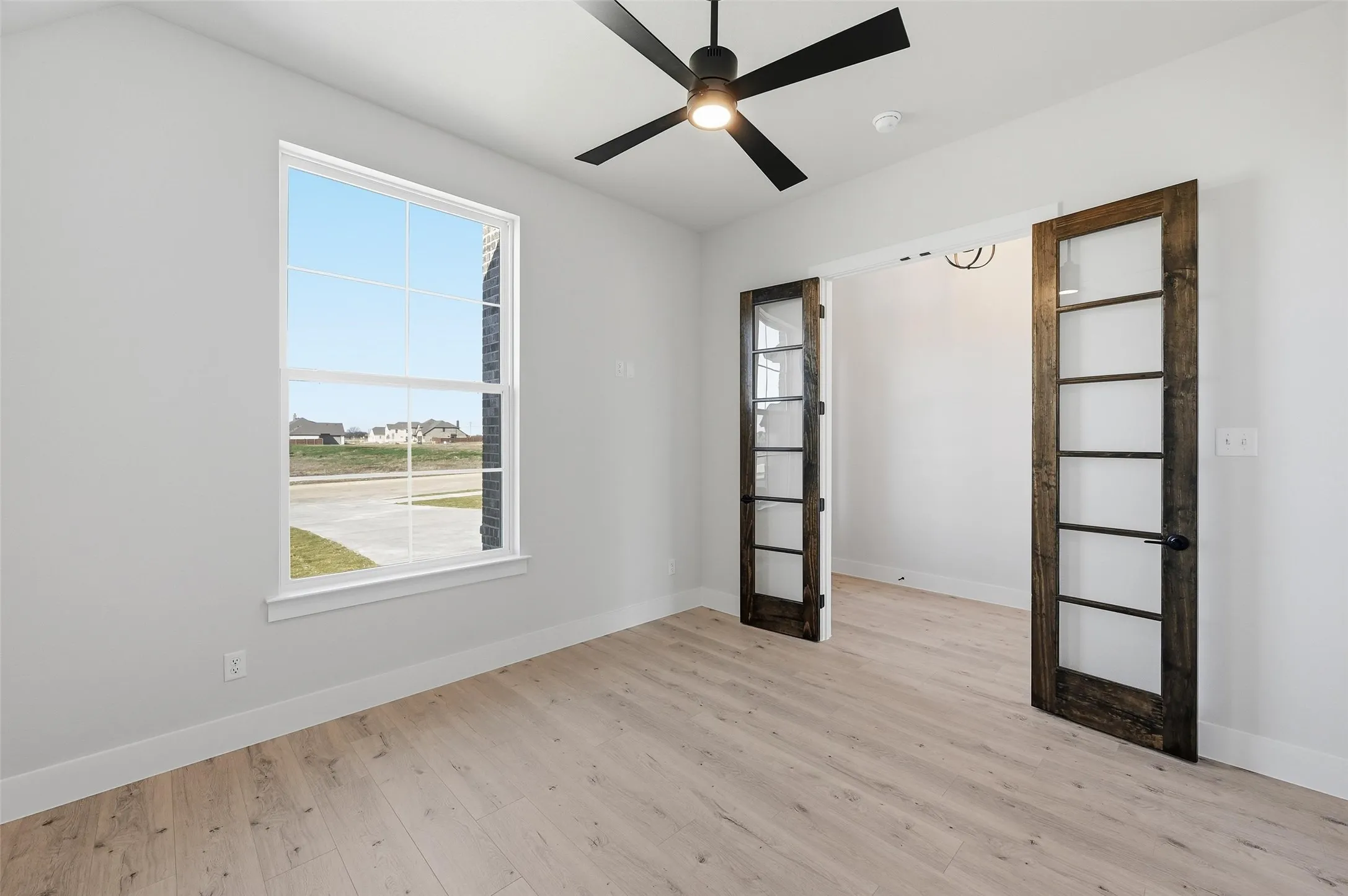Single Family Residence For Sale in Johnson County , 12984 Little Wolf, Godley, Texas 76044, 3 Bedroom, 2 Bathroom, 2 Garage spaces, 2,600 Sqft, built in 2025, New Construction - Incomplete, mls#21137102, Real Estate Agent in Godley, Homes For Sale in Johnson county, Homes For Sale in Godley, Realtor in Godley Texas, Real Estate Brokerage Independent Realty Texas, Luminita Cordes Realtor