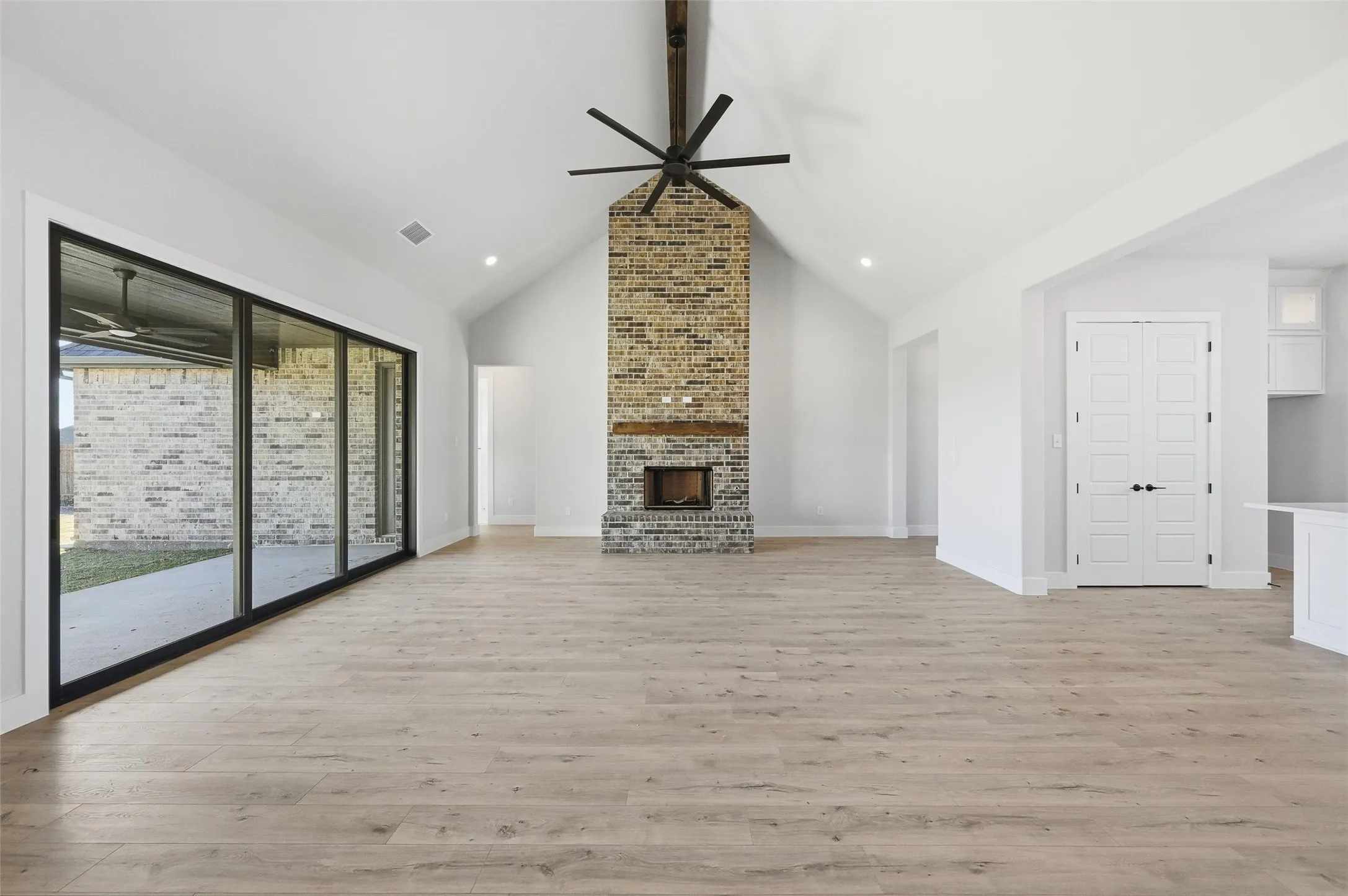 Single Family Residence For Sale in Johnson County , 12984 Little Wolf, Godley, Texas 76044, 3 Bedroom, 2 Bathroom, 2 Garage spaces, 2,600 Sqft, built in 2025, New Construction - Incomplete, mls#21137102, Real Estate Agent in Godley, Homes For Sale in Johnson county, Homes For Sale in Godley, Realtor in Godley Texas, Real Estate Brokerage Independent Realty Texas, Luminita Cordes Realtor