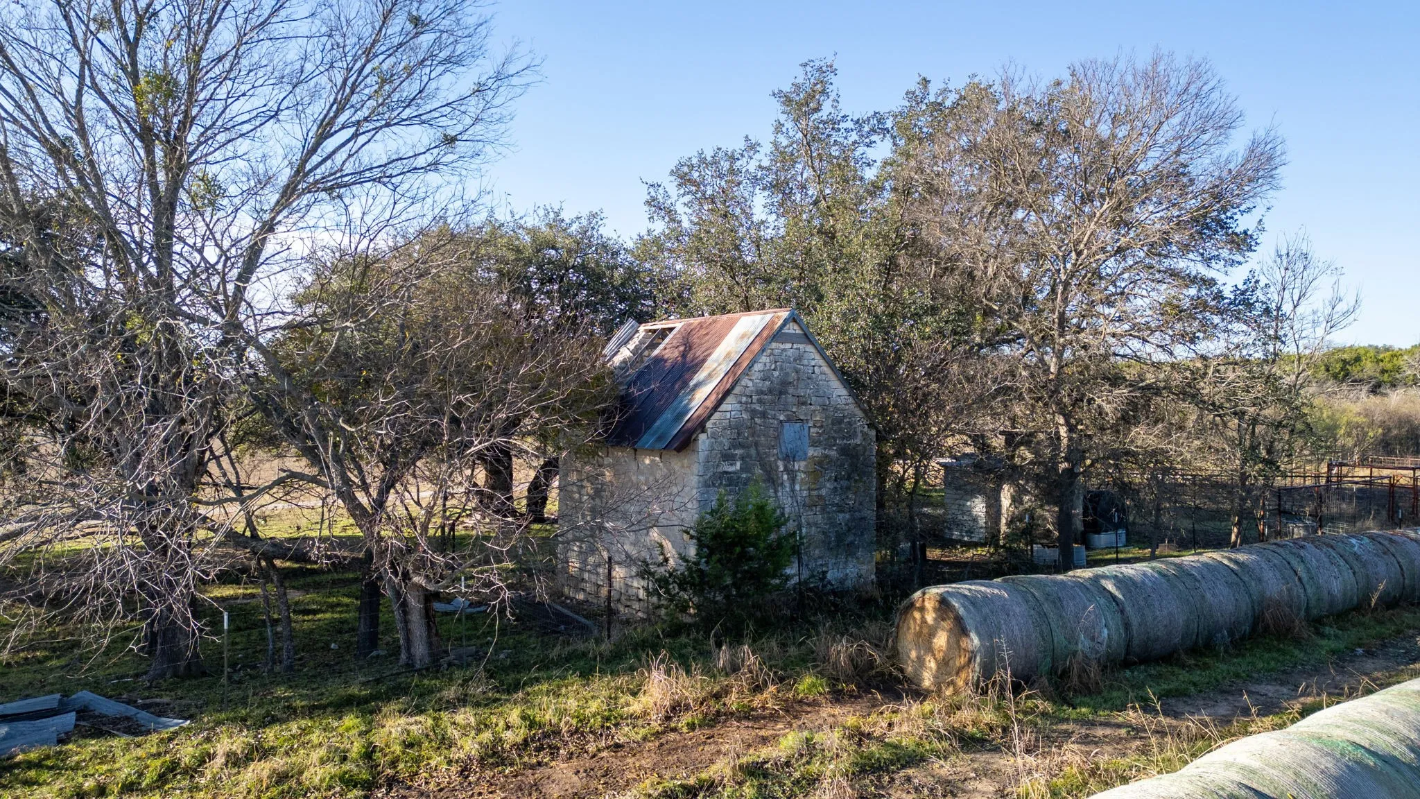 Unimproved Land For Sale in Lampasas County , 12615 US Highway 190 E, Kempner, Texas 76539, 0, 0, Garage spaces, 0 Sqft, built in 0, Price $999,343, mls#21137140, Real Estate Agent in Kempner, Homes For Sale in Lampasas county, Homes For Sale in Kempner, Realtor in Kempner Texas, Real Estate Brokerage Independent Realty Texas, Luminita Cordes Realtor
