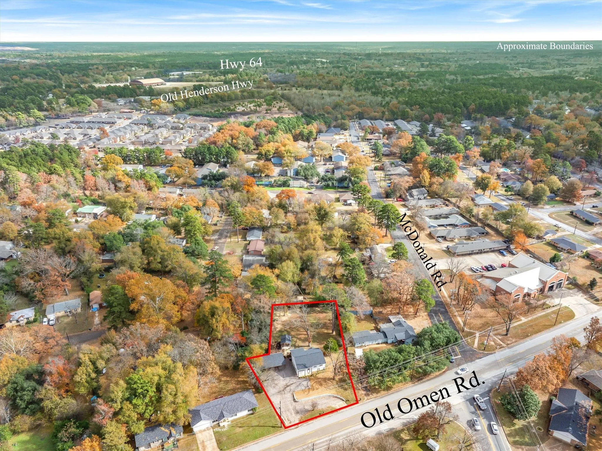 Single Family Residence For Sale in Smith County , 2422 Old Omen Road, Tyler, Texas 75701, 4 Bedroom, 3 Bathroom, Garage spaces, 1,702 Sqft, built in 1976, Preowned, mls#21137141, Real Estate Agent in Tyler, Homes For Sale in Smith county, Homes For Sale in Tyler, Realtor in Tyler Texas, Real Estate Brokerage Independent Realty Texas, Luminita Cordes Realtor