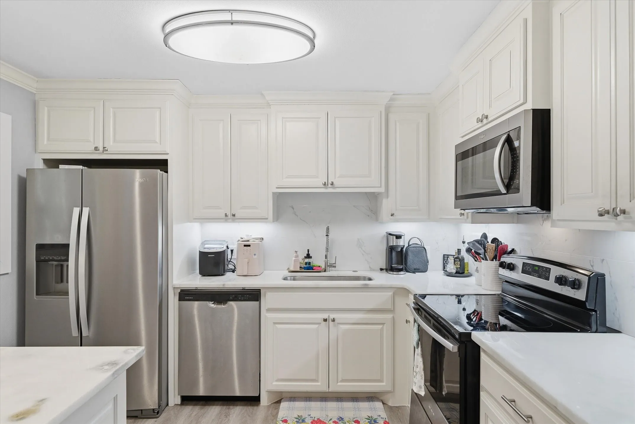 Single Family Residence For Sale in Smith County , 2422 Old Omen Road, Tyler, Texas 75701, 4 Bedroom, 3 Bathroom, Garage spaces, 1,702 Sqft, built in 1976, Preowned, mls#21137141, Real Estate Agent in Tyler, Homes For Sale in Smith county, Homes For Sale in Tyler, Realtor in Tyler Texas, Real Estate Brokerage Independent Realty Texas, Luminita Cordes Realtor
