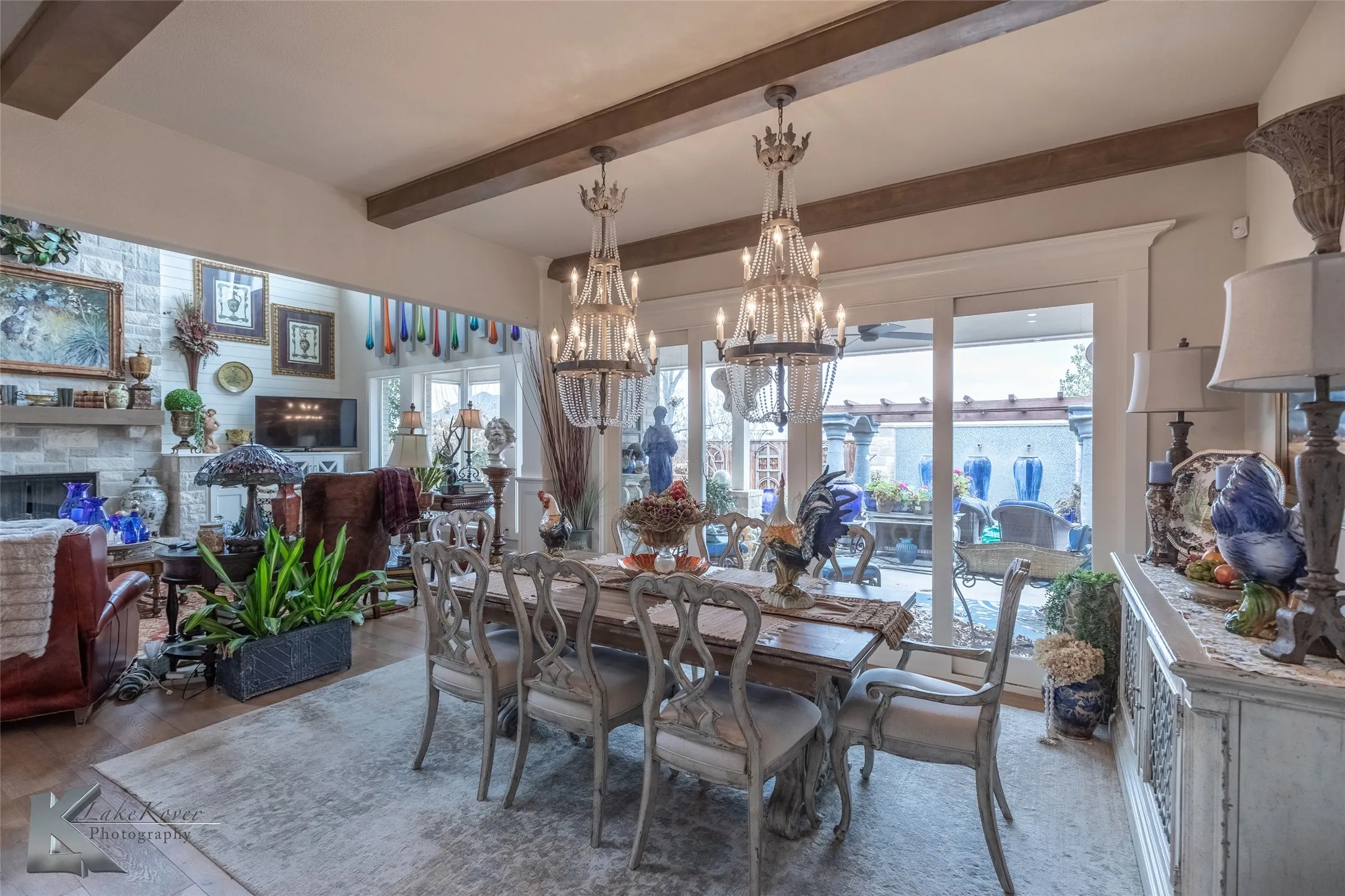 Single Family Residence For Sale in Taylor County , 6725 Goodnight Loving Trail, Abilene, Texas 79606, 4 Bedrooms, 4 Bathrooms, 2 Garage spaces, 3,188 Sqft, built in 2015, Preowned, Price $699,500, mls#21137033, Real Estate Agent in Abilene, Homes For Sale in Taylor county, Homes For Sale in Abilene, Realtor in Abilene Texas, Real Estate Brokerage Independent Realty Texas, Luminita Cordes Realtor