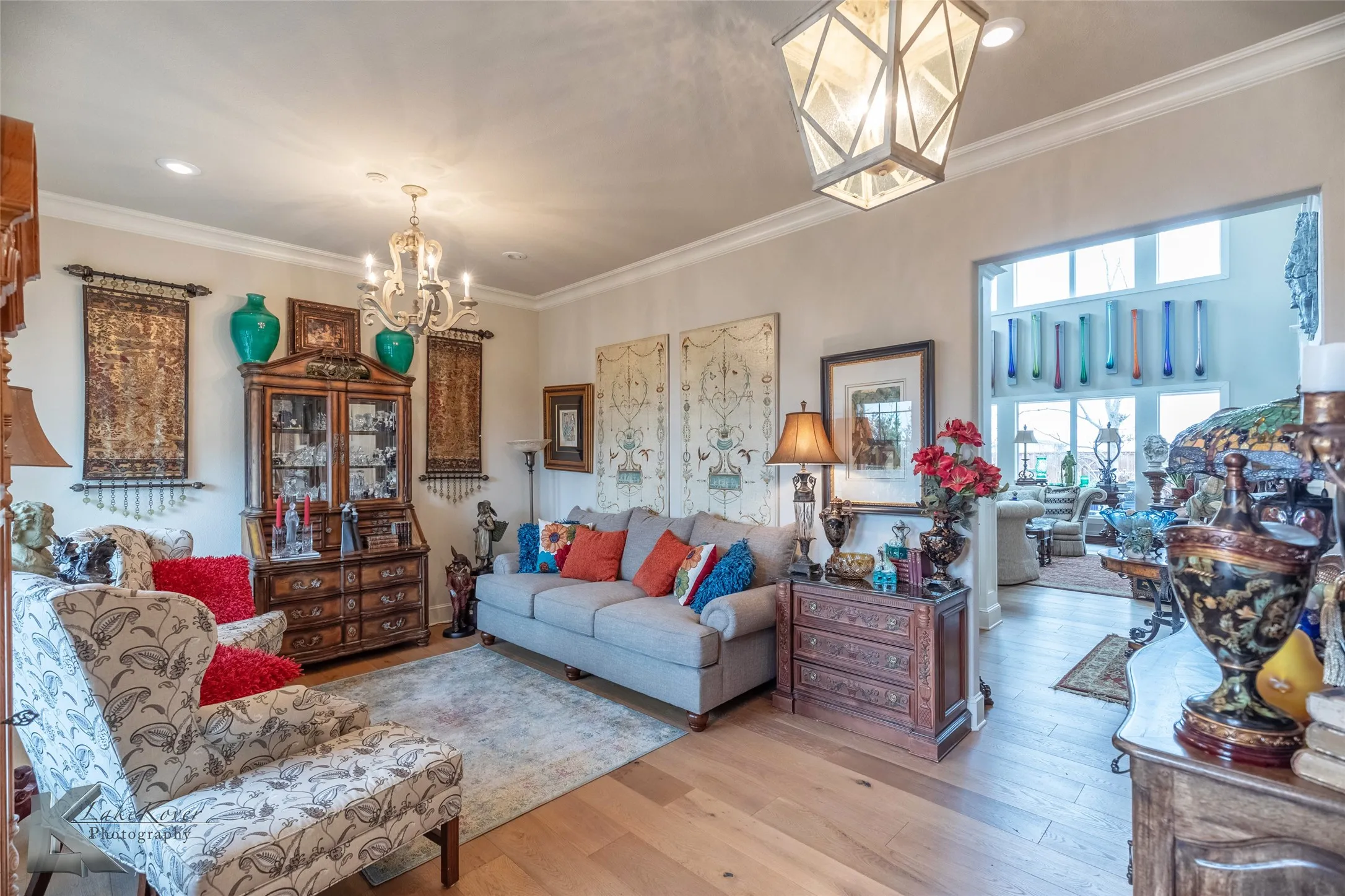 Single Family Residence For Sale in Taylor County , 6725 Goodnight Loving Trail, Abilene, Texas 79606, 4 Bedrooms, 4 Bathrooms, 2 Garage spaces, 3,188 Sqft, built in 2015, Preowned, Price $699,500, mls#21137033, Real Estate Agent in Abilene, Homes For Sale in Taylor county, Homes For Sale in Abilene, Realtor in Abilene Texas, Real Estate Brokerage Independent Realty Texas, Luminita Cordes Realtor