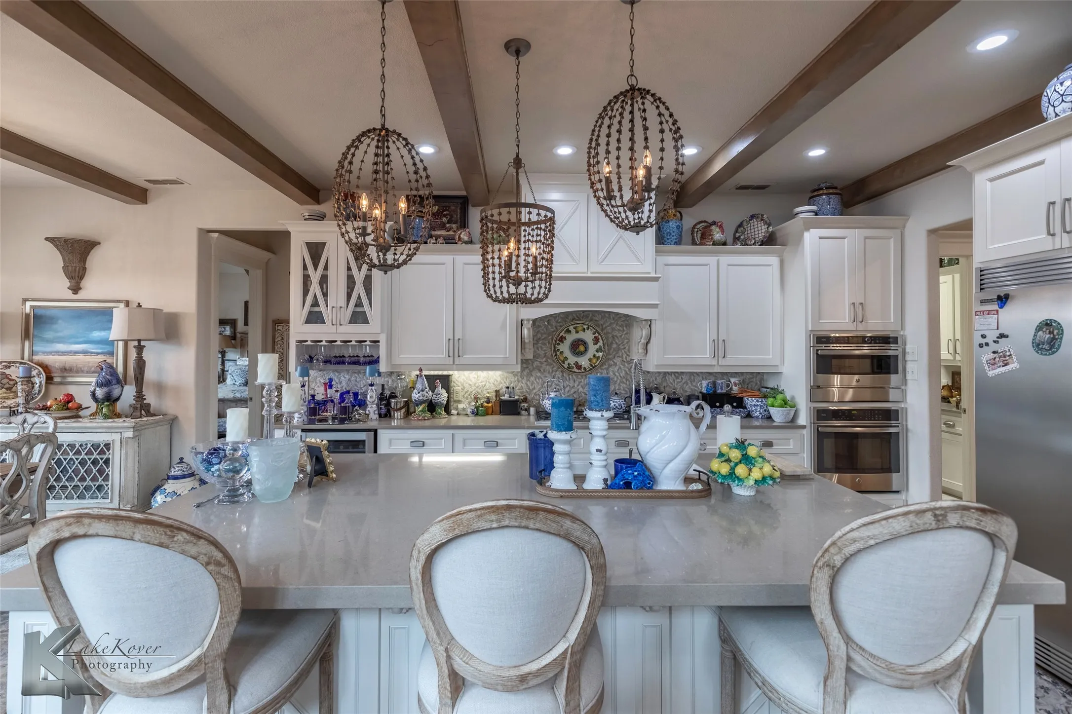 Single Family Residence For Sale in Taylor County , 6725 Goodnight Loving Trail, Abilene, Texas 79606, 4 Bedrooms, 4 Bathrooms, 2 Garage spaces, 3,188 Sqft, built in 2015, Preowned, Price $699,500, mls#21137033, Real Estate Agent in Abilene, Homes For Sale in Taylor county, Homes For Sale in Abilene, Realtor in Abilene Texas, Real Estate Brokerage Independent Realty Texas, Luminita Cordes Realtor