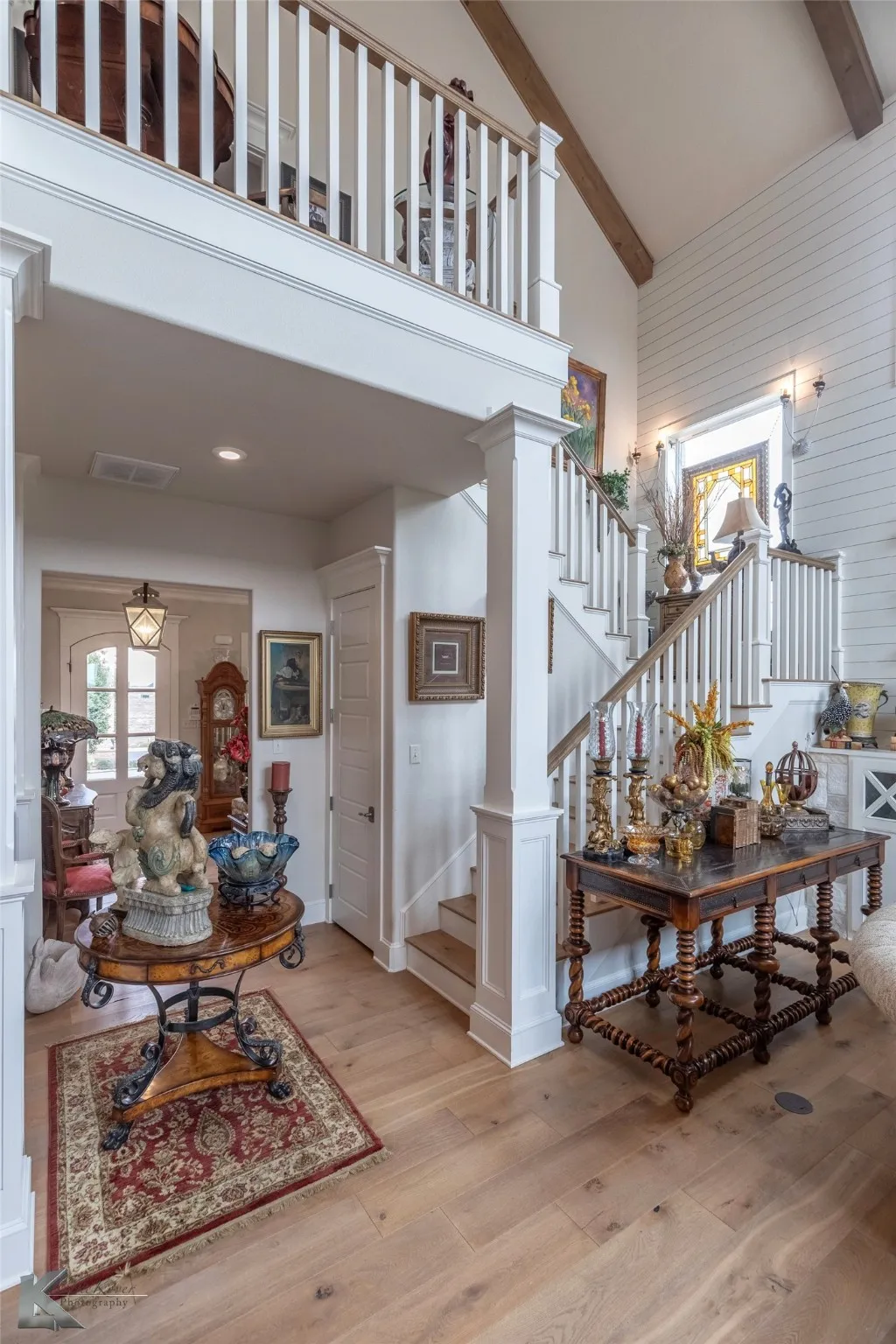 Single Family Residence For Sale in Taylor County , 6725 Goodnight Loving Trail, Abilene, Texas 79606, 4 Bedrooms, 4 Bathrooms, 2 Garage spaces, 3,188 Sqft, built in 2015, Preowned, Price $699,500, mls#21137033, Real Estate Agent in Abilene, Homes For Sale in Taylor county, Homes For Sale in Abilene, Realtor in Abilene Texas, Real Estate Brokerage Independent Realty Texas, Luminita Cordes Realtor