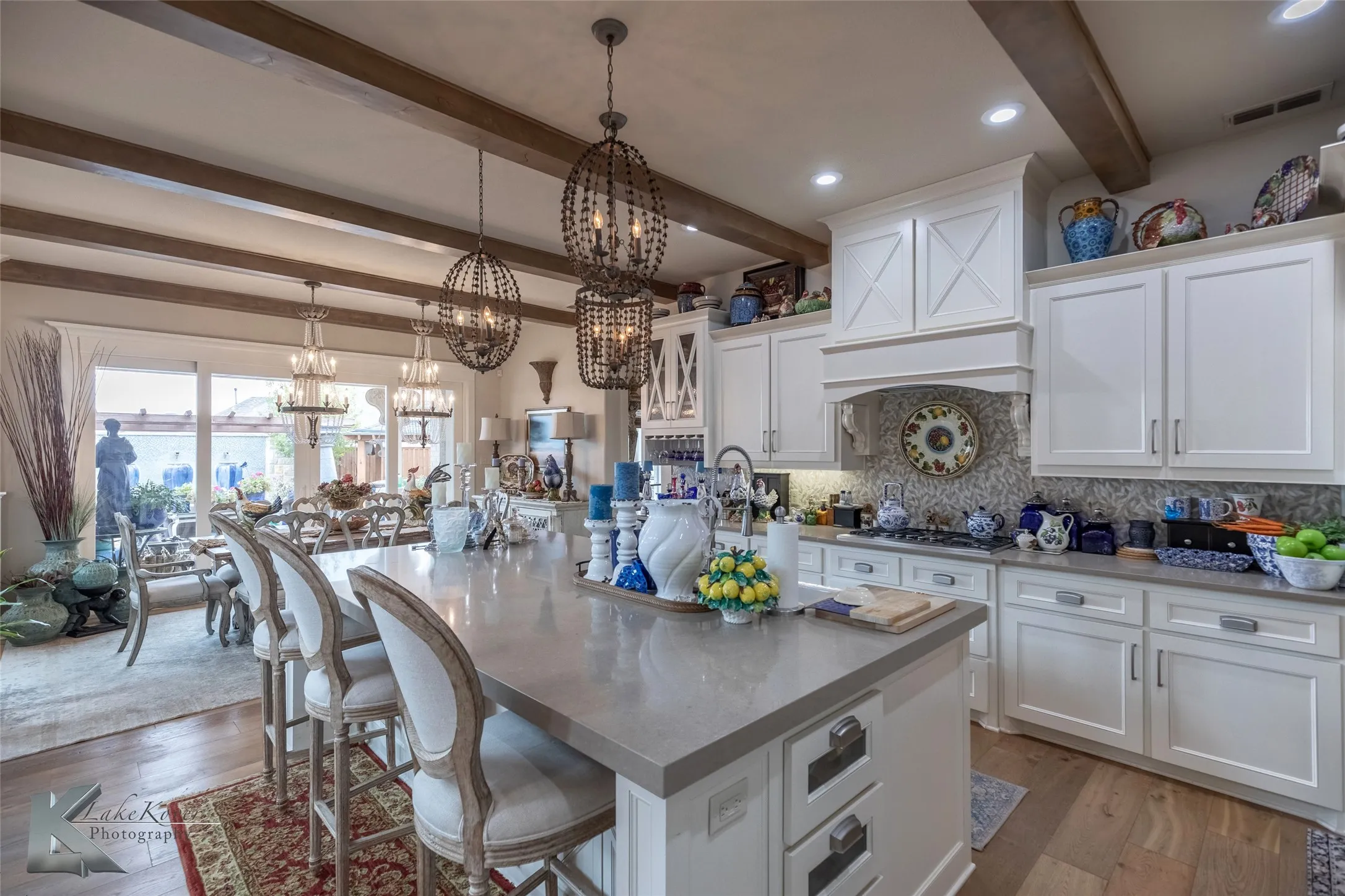 Single Family Residence For Sale in Taylor County , 6725 Goodnight Loving Trail, Abilene, Texas 79606, 4 Bedrooms, 4 Bathrooms, 2 Garage spaces, 3,188 Sqft, built in 2015, Preowned, Price $699,500, mls#21137033, Real Estate Agent in Abilene, Homes For Sale in Taylor county, Homes For Sale in Abilene, Realtor in Abilene Texas, Real Estate Brokerage Independent Realty Texas, Luminita Cordes Realtor
