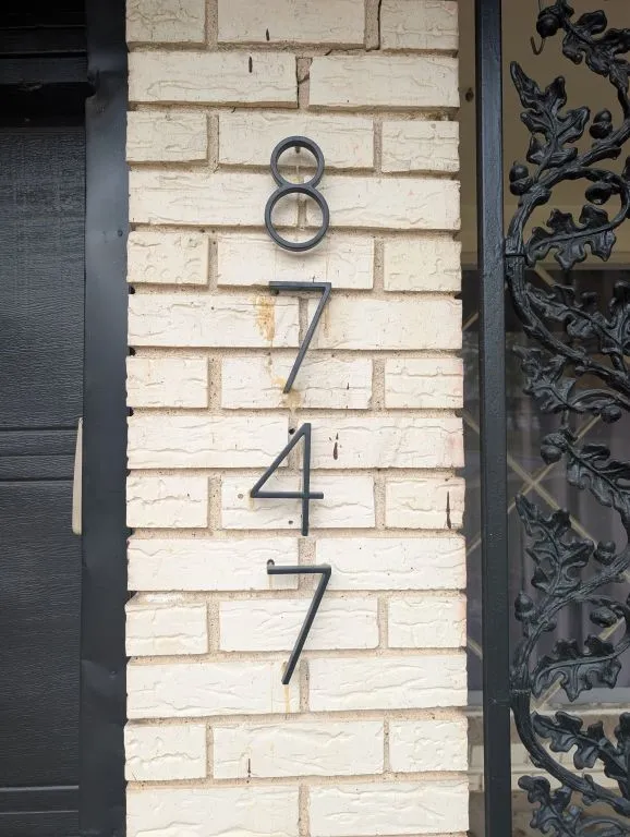Single Family Residence For Sale in Dallas County , 8747 Mosswood Drive, Dallas, Texas 75227, 3 Bedroom, 2 Bathroom, 2 Garage spaces, 1,761 Sqft, built in 1961, Preowned, mls#21137208, Real Estate Agent in Dallas, Homes For Sale in Dallas county, Homes For Sale in Dallas, Realtor in Dallas Texas, Real Estate Brokerage Independent Realty Texas, Luminita Cordes Realtor