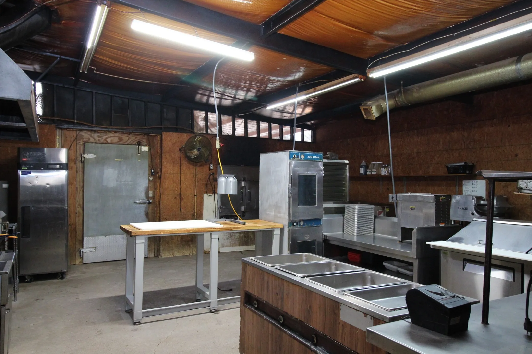 Business For Sale in Baylor County , 700 W California Street, Seymour, Texas 76380, 0, 0, Garage spaces, 5,163 Sqft, built in 1950, Preowned, mls#21137216, Real Estate Agent in Seymour, Homes For Sale in Baylor county, Homes For Sale in Seymour, Realtor in Seymour Texas, Real Estate Brokerage Independent Realty Texas, Luminita Cordes Realtor