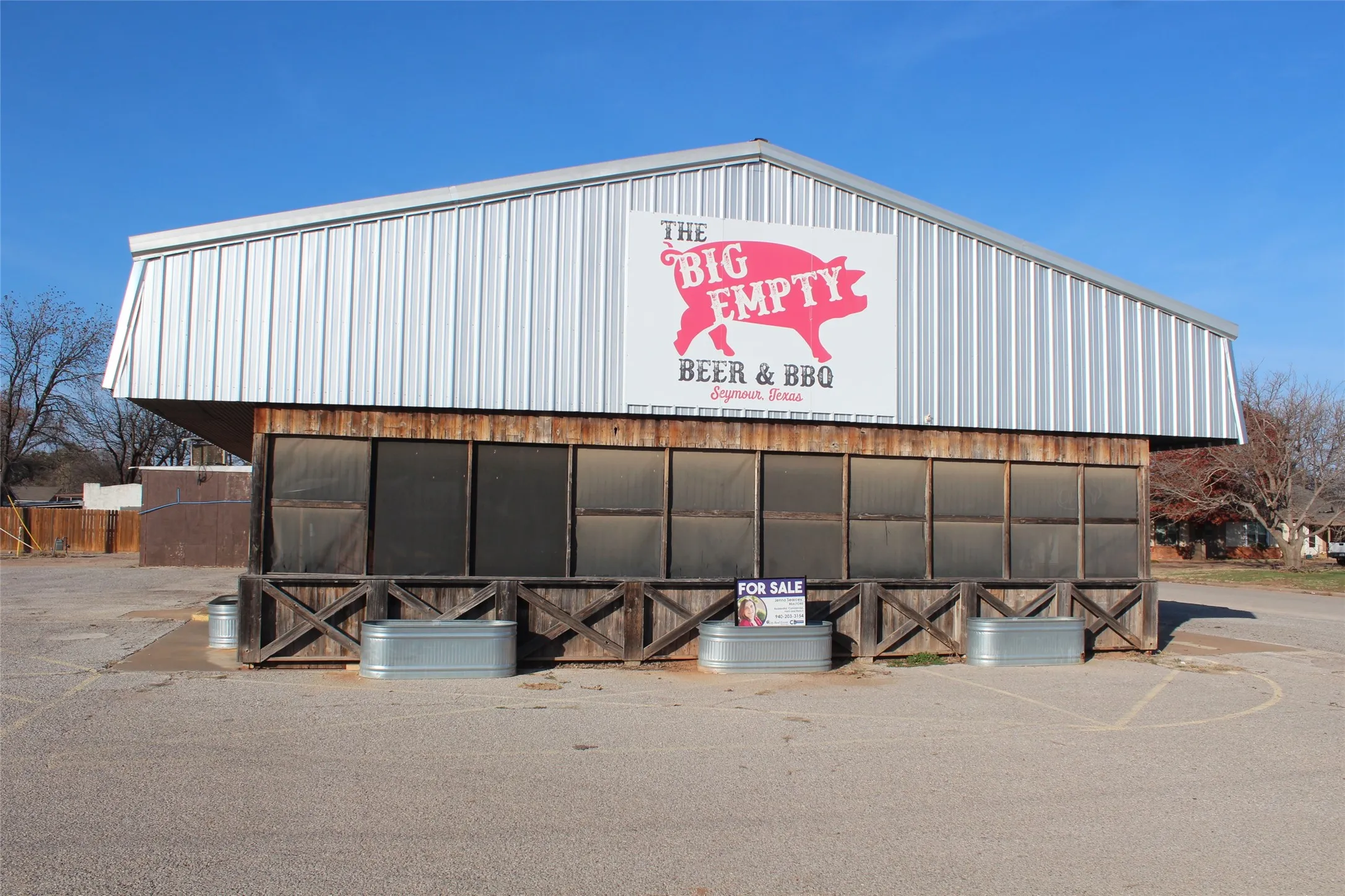 Business For Sale in Baylor County , 700 W California Street, Seymour, Texas 76380, 0, 0, Garage spaces, 5,163 Sqft, built in 1950, Preowned, mls#21137216, Real Estate Agent in Seymour, Homes For Sale in Baylor county, Homes For Sale in Seymour, Realtor in Seymour Texas, Real Estate Brokerage Independent Realty Texas, Luminita Cordes Realtor