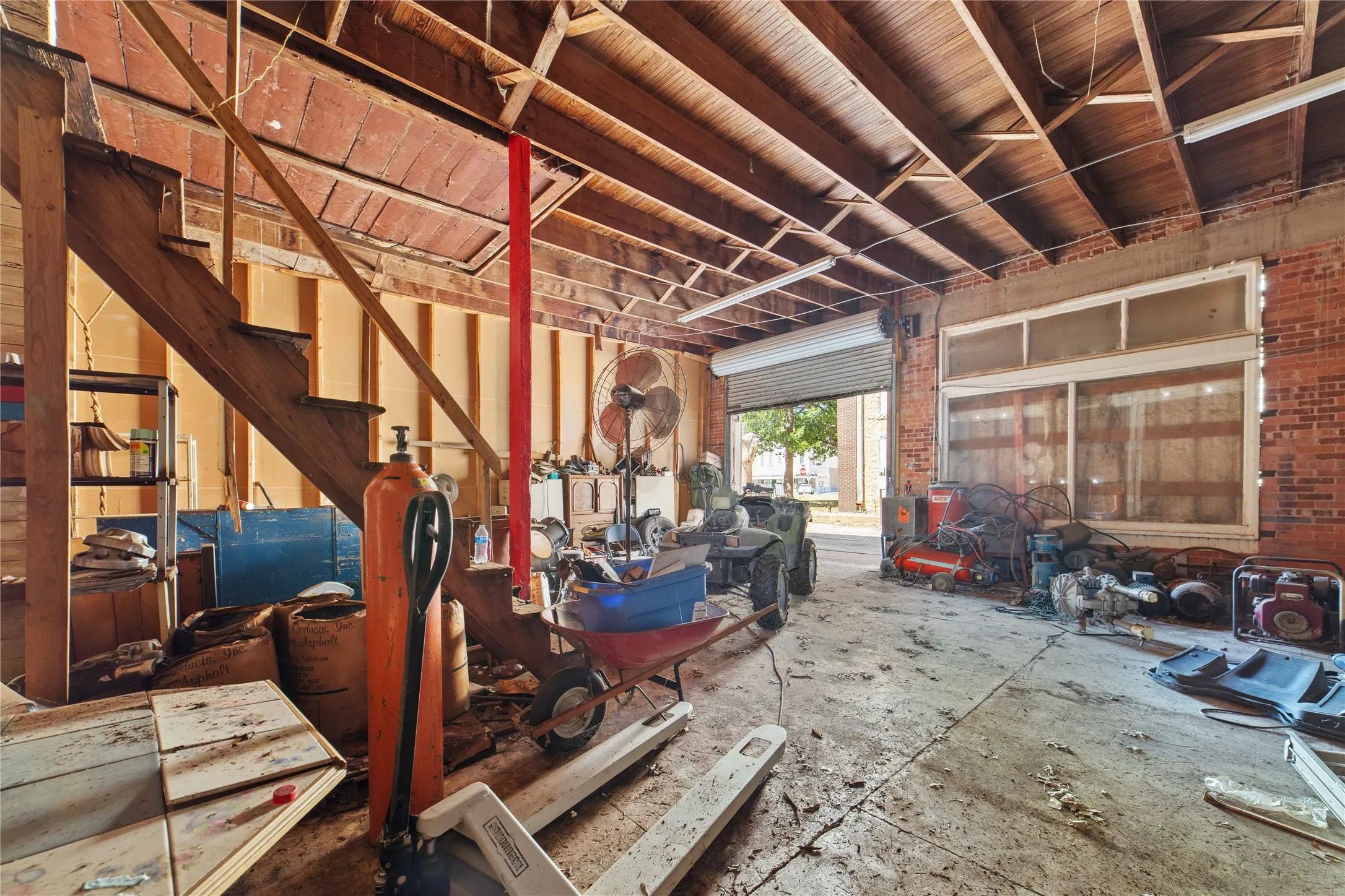 Retail For Sale in Coleman County , 115 E Pecan Street, Coleman, Texas 76834, 0, 0, Garage spaces, 0 Sqft, built in 1890, mls#21137287, Real Estate Agent in Coleman, Homes For Sale in Coleman county, Homes For Sale in Coleman, Realtor in Coleman Texas, Real Estate Brokerage Independent Realty Texas, Luminita Cordes Realtor