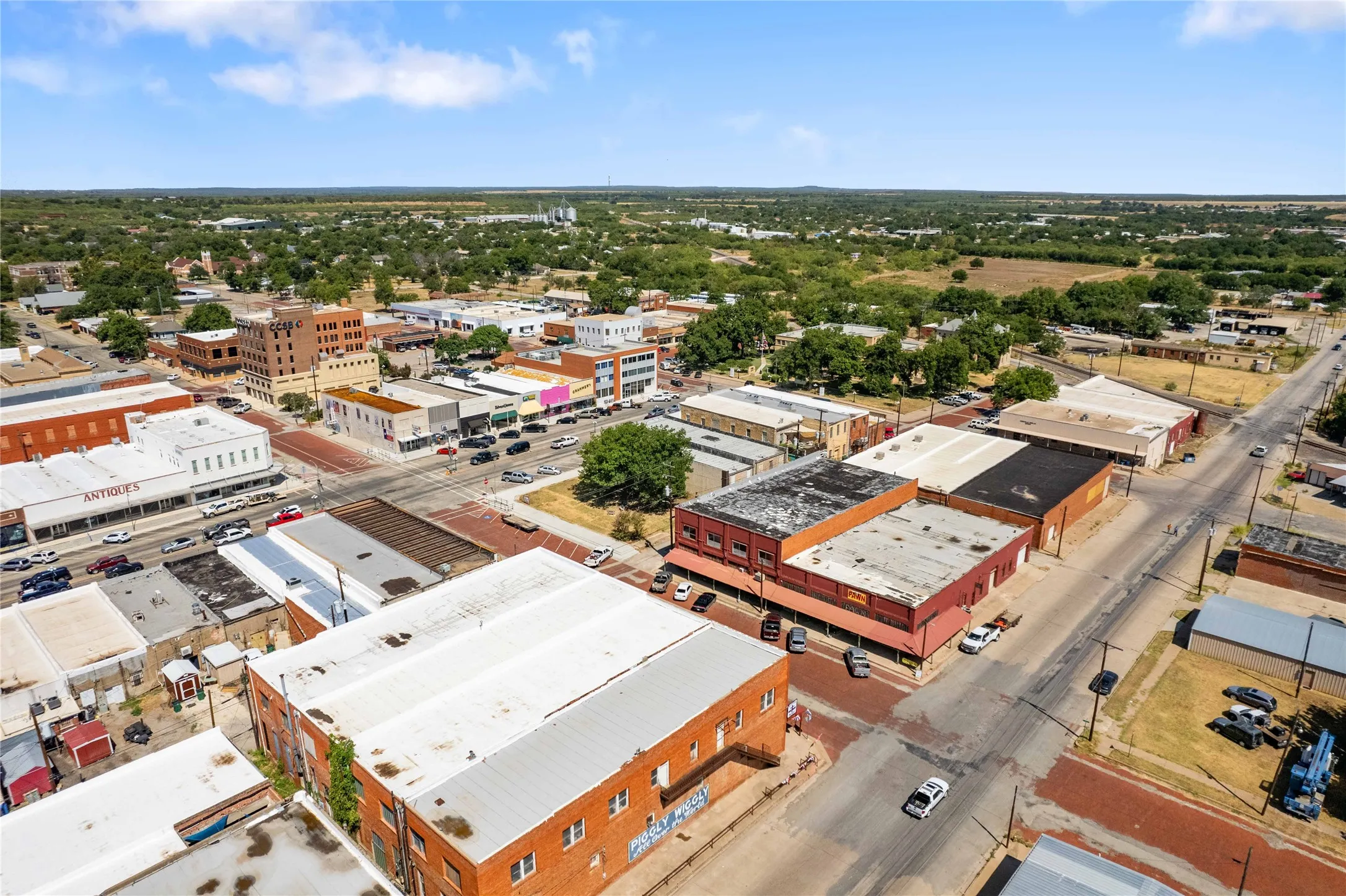 Retail For Sale in Coleman County , 115 E Pecan Street, Coleman, Texas 76834, 0, 0, Garage spaces, 0 Sqft, built in 1890, mls#21137287, Real Estate Agent in Coleman, Homes For Sale in Coleman county, Homes For Sale in Coleman, Realtor in Coleman Texas, Real Estate Brokerage Independent Realty Texas, Luminita Cordes Realtor