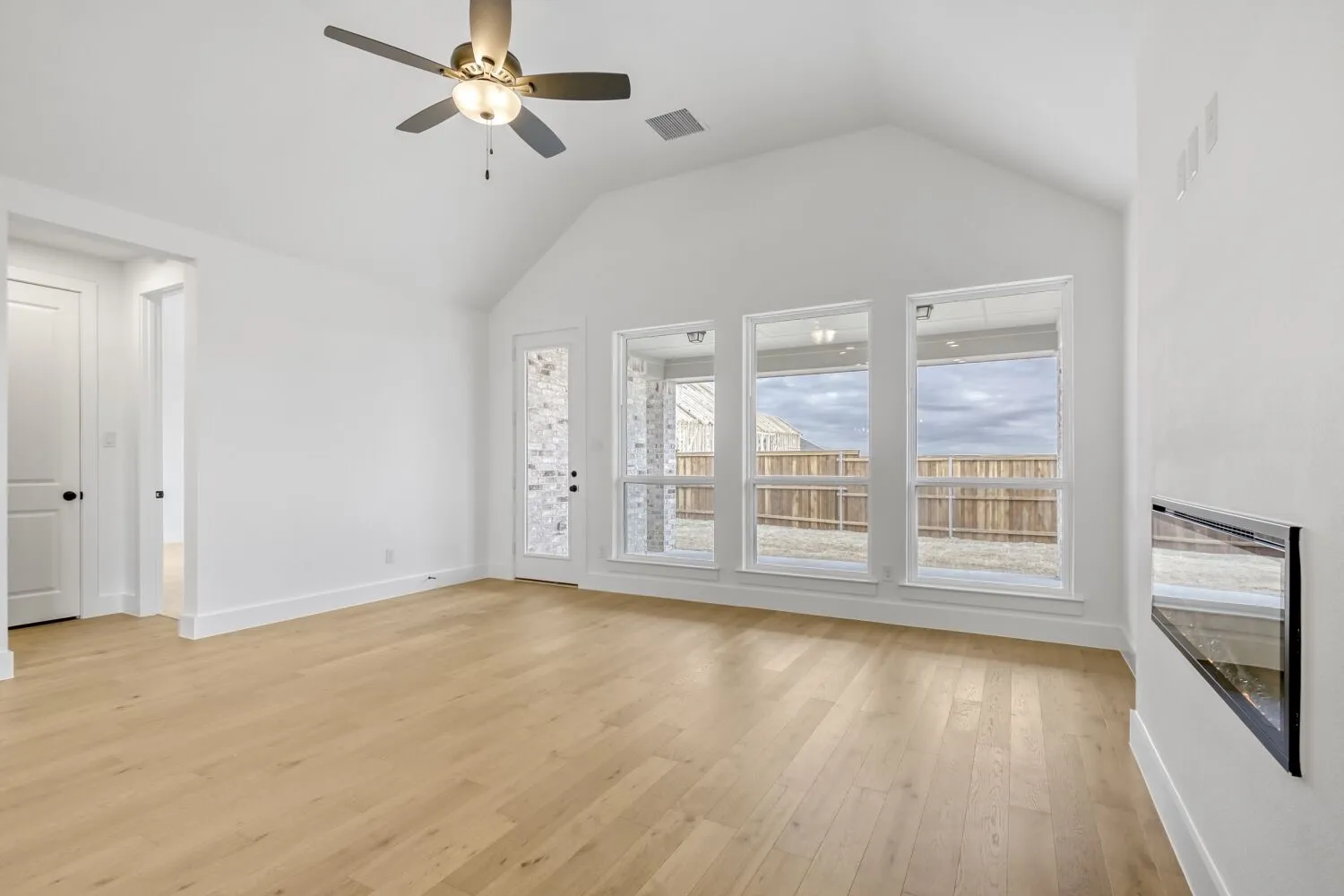 Single Family Residence For Sale in Kaufman County , 2222 Prickly Cactus Drive, Forney, Texas 75126, 3 Bedrooms, 3 Bathrooms, 2 Garage spaces, 2,509 Sqft, built in 2026, New Construction - Complete, Price $433,000, mls#21137336, Real Estate Agent in Forney, Homes For Sale in Kaufman county, Homes For Sale in Forney, Realtor in Forney Texas, Real Estate Brokerage Independent Realty Texas, Luminita Cordes Realtor