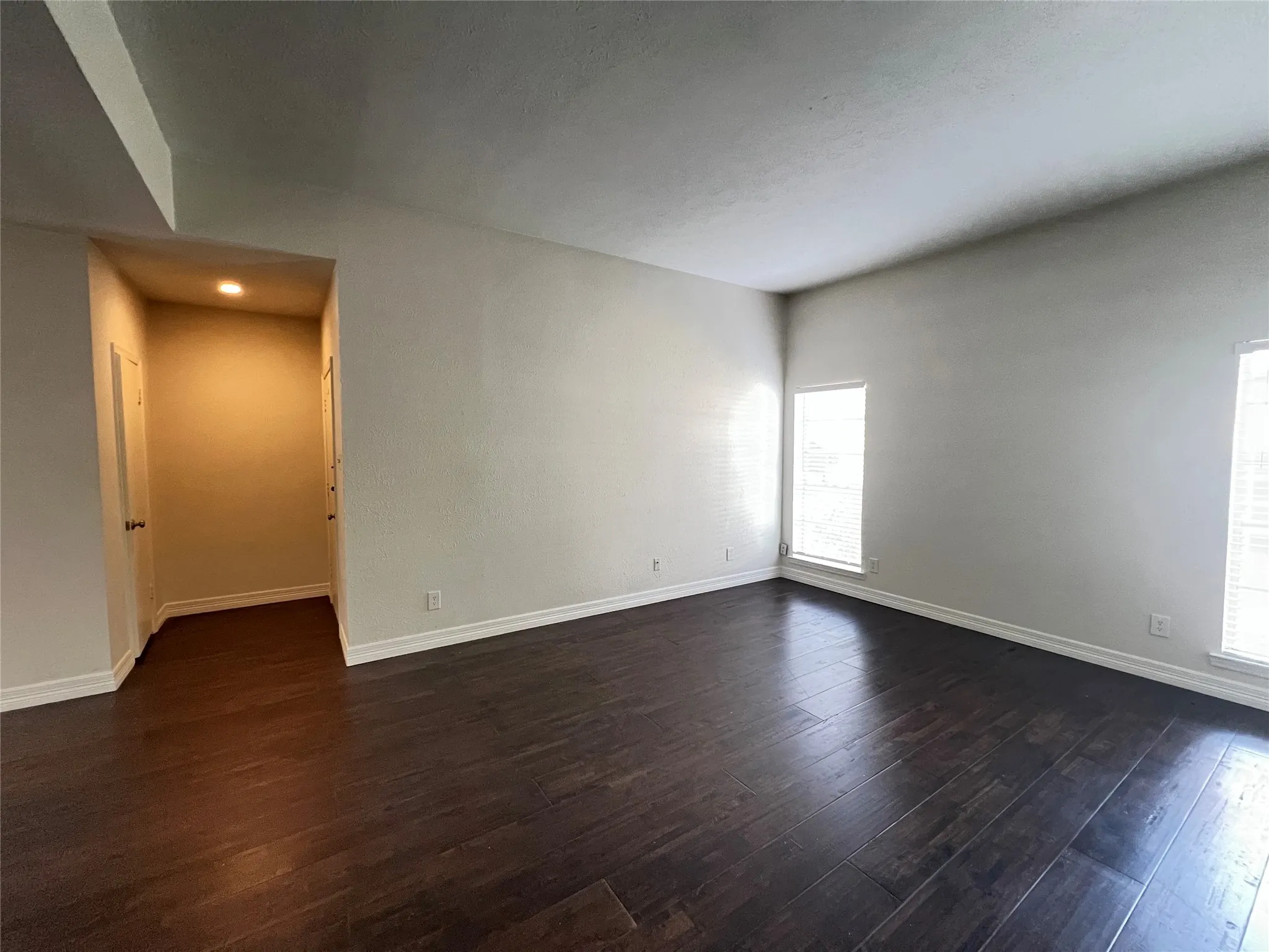 Condominium For Rent in Dallas County , 10432 High Hollows Drive 241, Dallas, Texas 75230, 2 Bedroom, 2 Bathroom, Garage spaces, 1,204 Sqft, built in 1969, mls#21137355, Real Estate Agent in Dallas, Homes For Rent in Dallas county, Homes For Rent in Dallas, Realtor in Dallas Texas, Real Estate Brokerage Independent Realty Texas, Luminita Cordes Realtor