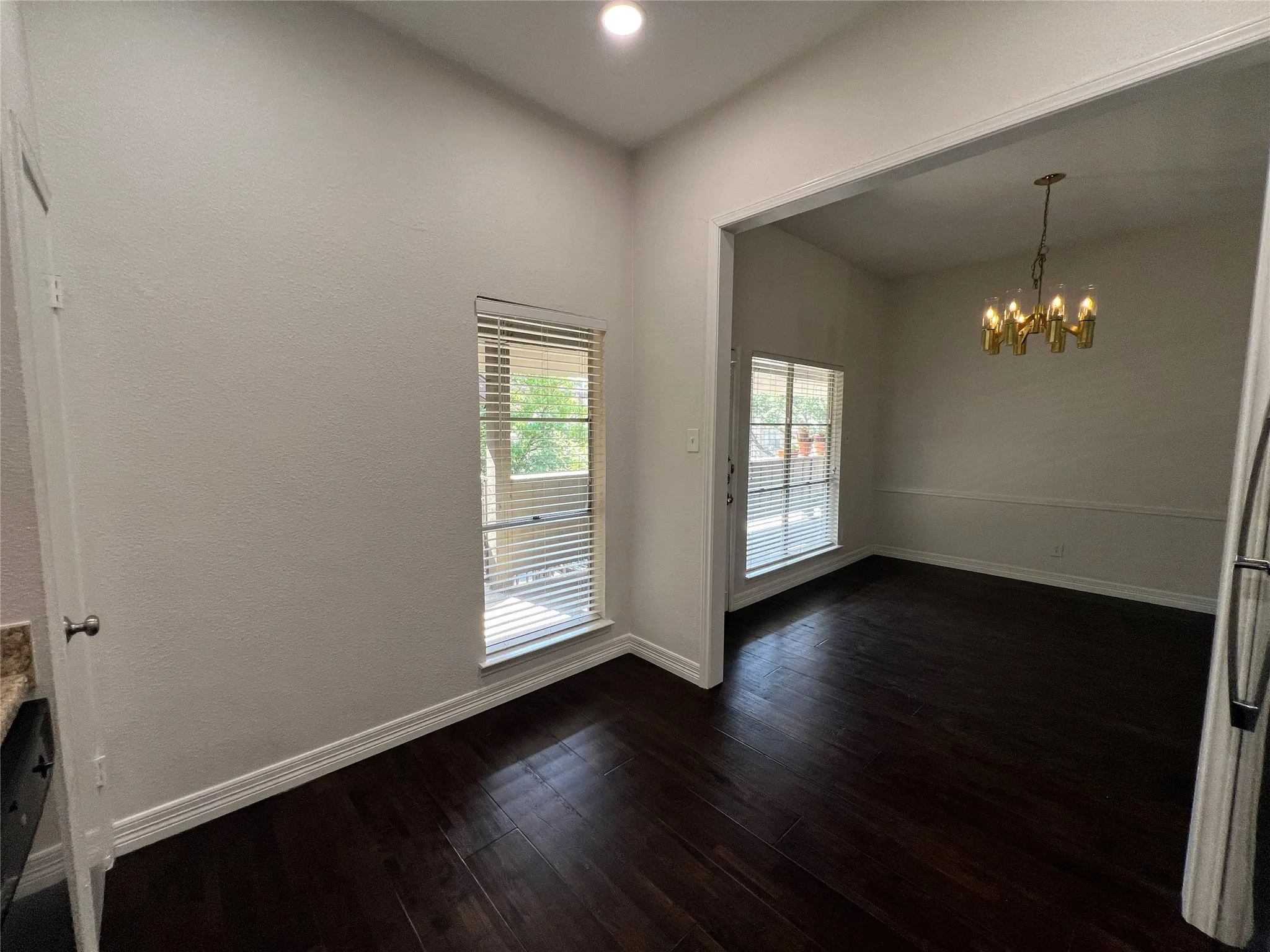 Condominium For Rent in Dallas County , 10432 High Hollows Drive 241, Dallas, Texas 75230, 2 Bedroom, 2 Bathroom, Garage spaces, 1,204 Sqft, built in 1969, mls#21137355, Real Estate Agent in Dallas, Homes For Rent in Dallas county, Homes For Rent in Dallas, Realtor in Dallas Texas, Real Estate Brokerage Independent Realty Texas, Luminita Cordes Realtor