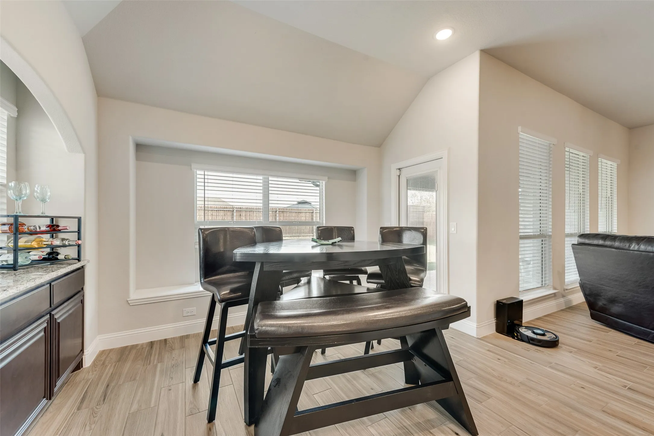 Single Family Residence For Sale in Kaufman County , 2010 Dundalk Lane, Forney, Texas 75126, 4 Bedrooms, 2 Bathrooms, 2 Garage spaces, 2,297 Sqft, built in 2022, Price $419,900, mls#21137376, Real Estate Agent in Forney, Homes For Sale in Kaufman county, Homes For Sale in Forney, Realtor in Forney Texas, Real Estate Brokerage Independent Realty Texas, Luminita Cordes Realtor