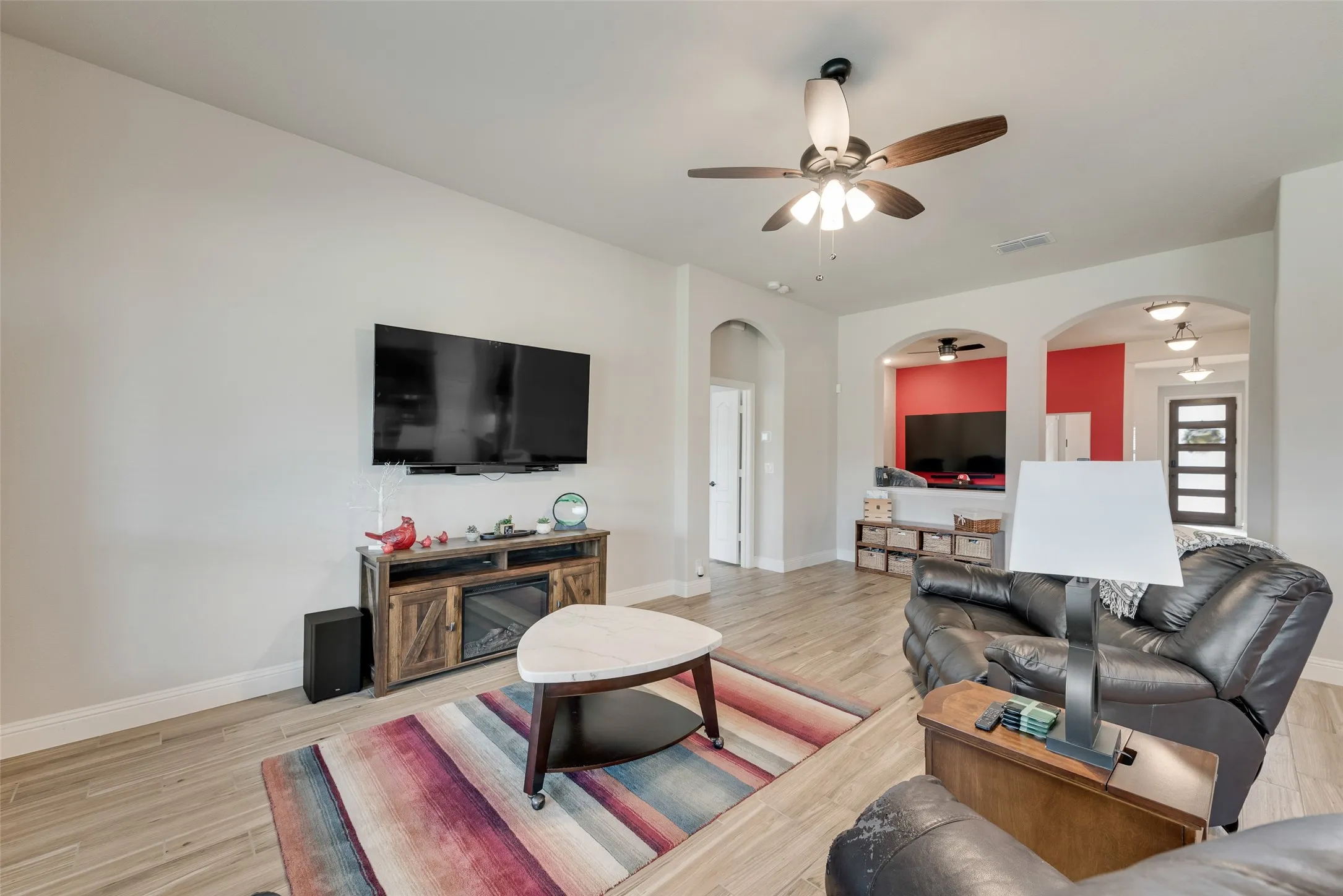 Single Family Residence For Sale in Kaufman County , 2010 Dundalk Lane, Forney, Texas 75126, 4 Bedrooms, 2 Bathrooms, 2 Garage spaces, 2,297 Sqft, built in 2022, Price $419,900, mls#21137376, Real Estate Agent in Forney, Homes For Sale in Kaufman county, Homes For Sale in Forney, Realtor in Forney Texas, Real Estate Brokerage Independent Realty Texas, Luminita Cordes Realtor