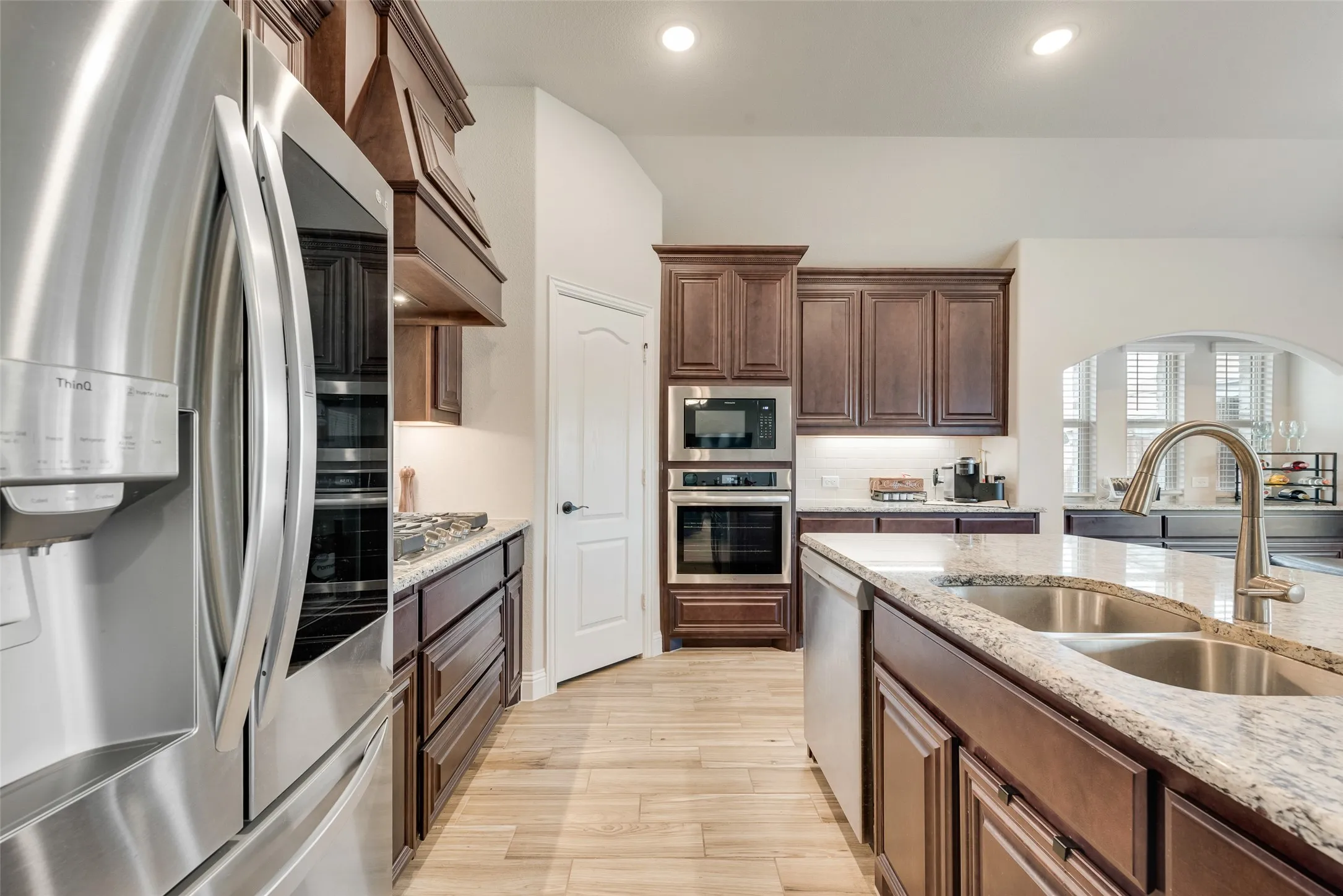 Single Family Residence For Sale in Kaufman County , 2010 Dundalk Lane, Forney, Texas 75126, 4 Bedrooms, 2 Bathrooms, 2 Garage spaces, 2,297 Sqft, built in 2022, Price $419,900, mls#21137376, Real Estate Agent in Forney, Homes For Sale in Kaufman county, Homes For Sale in Forney, Realtor in Forney Texas, Real Estate Brokerage Independent Realty Texas, Luminita Cordes Realtor
