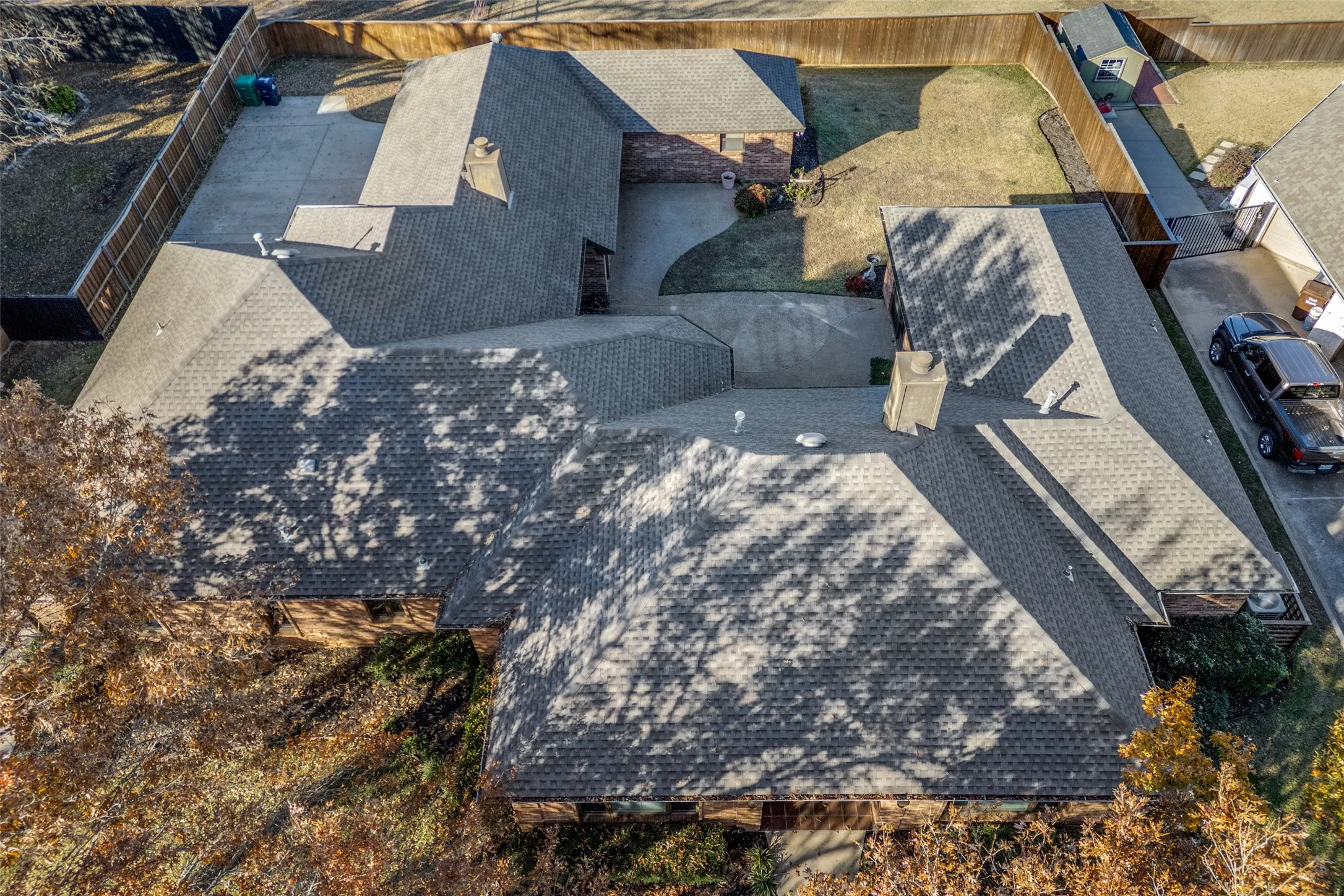 Single Family Residence For Sale in Denton County , 3504 Belmont Street, Denton, Texas 76210, 4 Bedroom, 3 Bathroom, 4 Garage spaces, 3,609 Sqft, built in 1999, Preowned, mls#21136776, Real Estate Agent in Denton, Homes For Sale in Denton county, Homes For Sale in Denton, Realtor in Denton Texas, Real Estate Brokerage Independent Realty Texas, Luminita Cordes Realtor