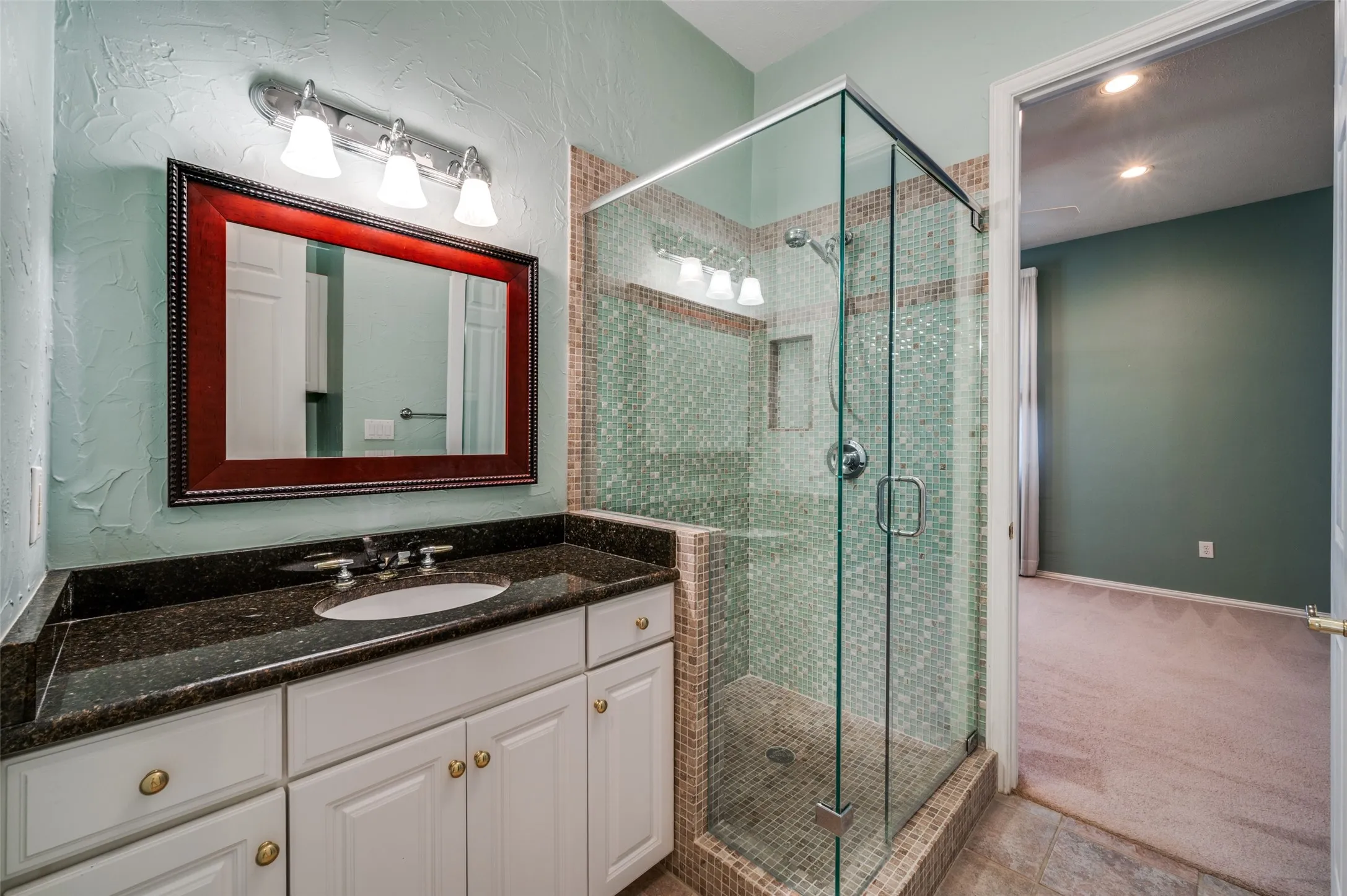 Single Family Residence For Sale in Denton County , 3504 Belmont Street, Denton, Texas 76210, 4 Bedroom, 3 Bathroom, 4 Garage spaces, 3,609 Sqft, built in 1999, Preowned, mls#21136776, Real Estate Agent in Denton, Homes For Sale in Denton county, Homes For Sale in Denton, Realtor in Denton Texas, Real Estate Brokerage Independent Realty Texas, Luminita Cordes Realtor