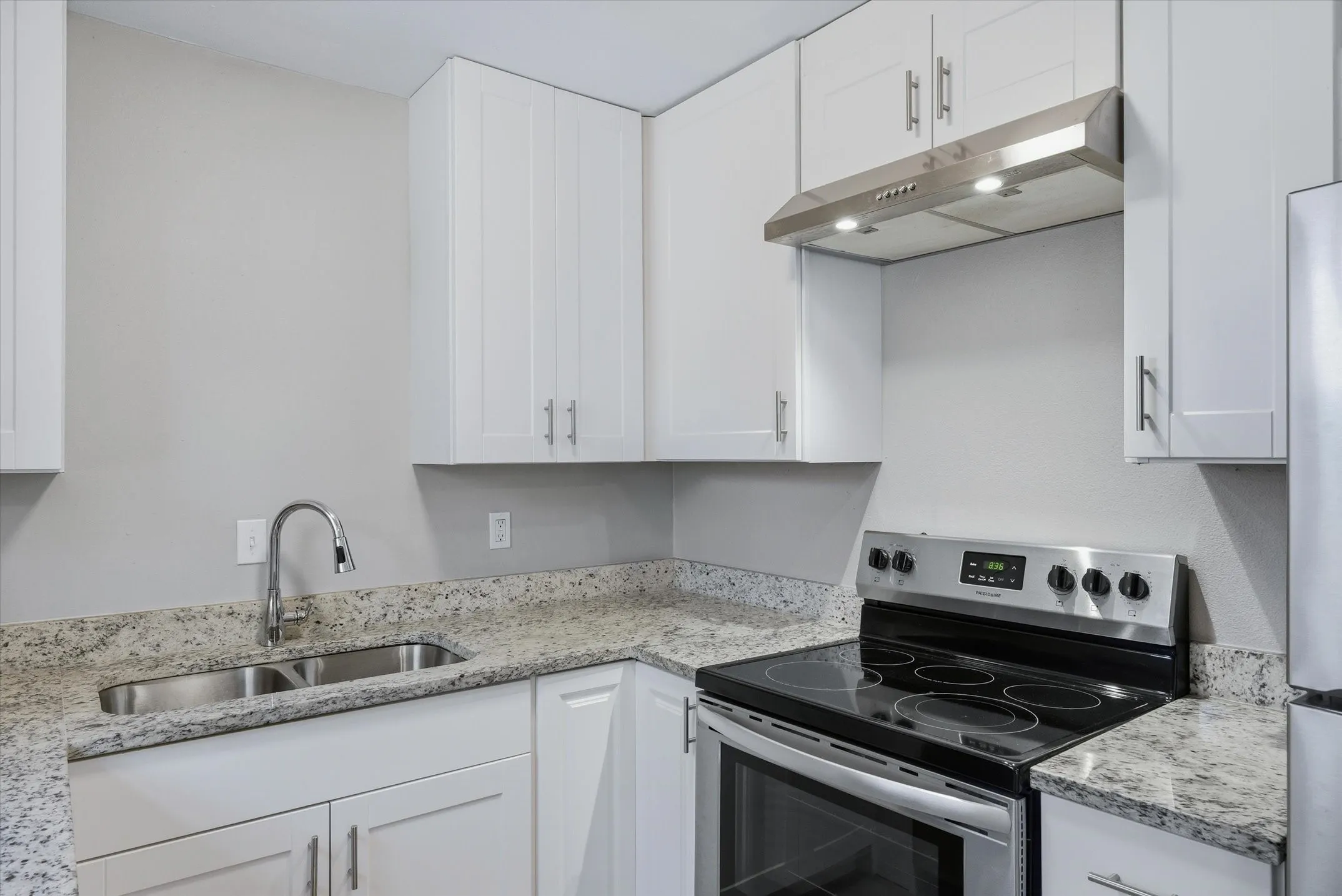 Single Family Residence For Sale in Henderson County , 600 M L King Jr Boulevard, Athens, Texas 75751, 3 Bedrooms, 1 Bathroom, 2 Garage spaces, 1,225 Sqft, built in 1958, Preowned, Price $160,000, mls#21137542, Real Estate Agent in Athens, Homes For Sale in Henderson county, Homes For Sale in Athens, Realtor in Athens Texas, Real Estate Brokerage Independent Realty Texas, Luminita Cordes Realtor
