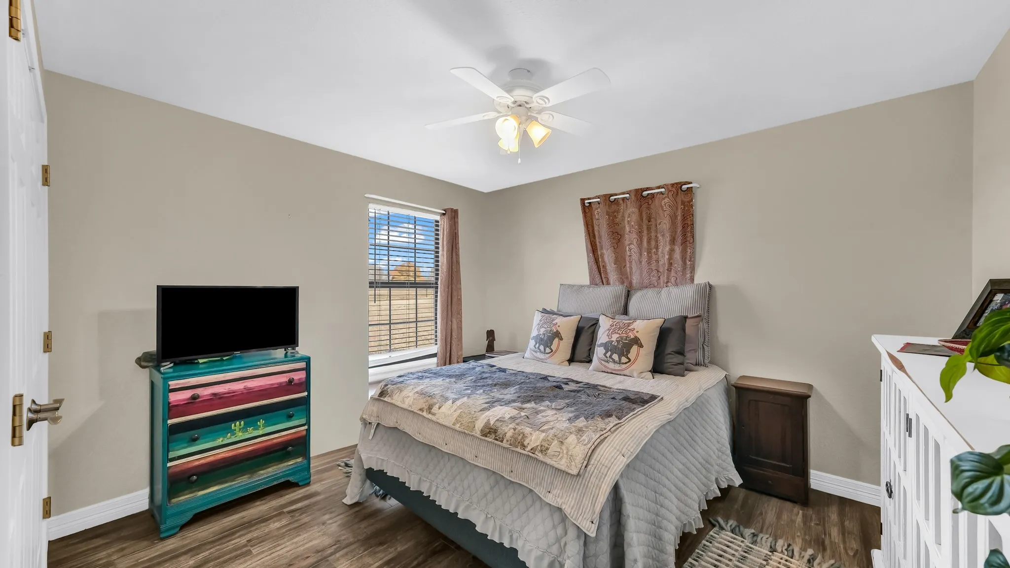 Farm For Sale in Erath County , 7690 County Road 417, Stephenville, Texas 76401, 4 Bedrooms, 3 Bathrooms, Garage spaces, 2,904 Sqft, built in 2004, Price $1,650,000, mls#21137302, Real Estate Agent in Stephenville, Homes For Sale in Erath county, Homes For Sale in Stephenville, Realtor in Stephenville Texas, Real Estate Brokerage Independent Realty Texas, Luminita Cordes Realtor