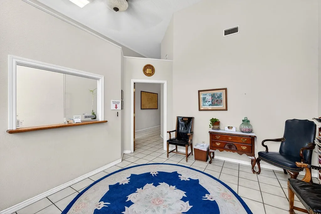 Office For Sale in Henderson County , 110 E Corsicana Street, Athens, Texas 75751, 0, 0, Garage spaces, 0 Sqft, built in 1930, Preowned, Price $625,000, mls#21137880, Real Estate Agent in Athens, Homes For Sale in Henderson county, Homes For Sale in Athens, Realtor in Athens Texas, Real Estate Brokerage Independent Realty Texas, Luminita Cordes Realtor