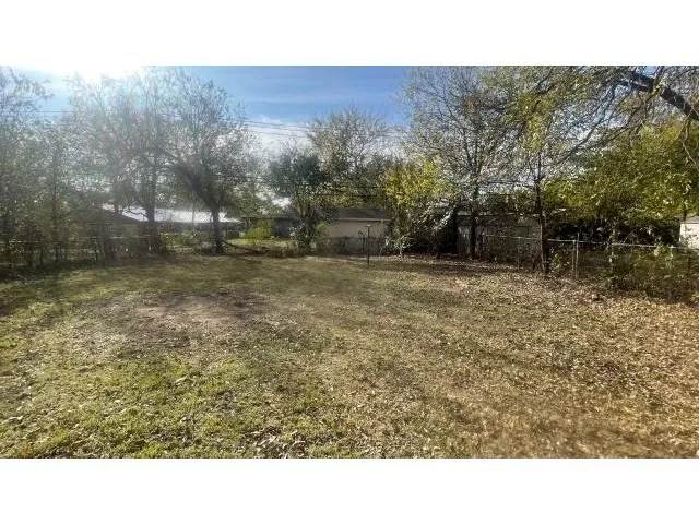 Single Family Residence For Sale in Tarrant County , 2713 Cordone Street, Fort Worth, Texas 76133, 3 Bedroom, 2 Bathroom, Garage spaces, 1,278 Sqft, built in 1955, mls#21137885, Real Estate Agent in Fort Worth, Homes For Sale in Tarrant county, Homes For Sale in Fort Worth, Realtor in Fort Worth Texas, Real Estate Brokerage Independent Realty Texas, Luminita Cordes Realtor