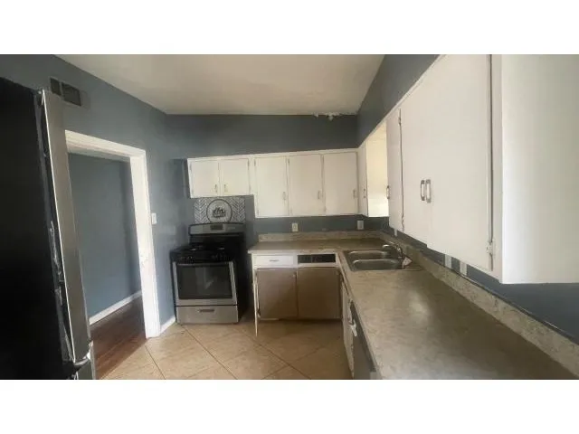 Single Family Residence For Sale in Tarrant County , 2713 Cordone Street, Fort Worth, Texas 76133, 3 Bedroom, 2 Bathroom, Garage spaces, 1,278 Sqft, built in 1955, mls#21137885, Real Estate Agent in Fort Worth, Homes For Sale in Tarrant county, Homes For Sale in Fort Worth, Realtor in Fort Worth Texas, Real Estate Brokerage Independent Realty Texas, Luminita Cordes Realtor