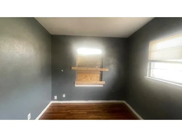 Single Family Residence For Sale in Tarrant County , 2713 Cordone Street, Fort Worth, Texas 76133, 3 Bedroom, 2 Bathroom, Garage spaces, 1,278 Sqft, built in 1955, mls#21137885, Real Estate Agent in Fort Worth, Homes For Sale in Tarrant county, Homes For Sale in Fort Worth, Realtor in Fort Worth Texas, Real Estate Brokerage Independent Realty Texas, Luminita Cordes Realtor