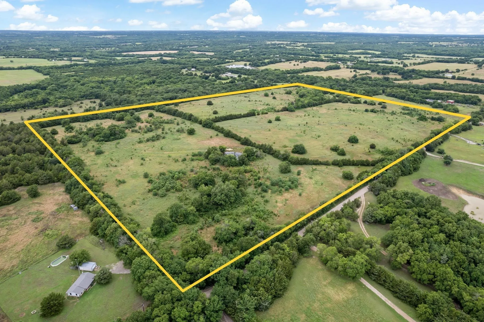 Unimproved Land For Sale in Grayson County , 207 Possom Trot Hollow Road, Whitewright, Texas 75491, 0, 0, Garage spaces, 0 Sqft, built in 0, Price $1,347,500, mls#21137756, Real Estate Agent in Whitewright, Homes For Sale in Grayson county, Homes For Sale in Whitewright, Realtor in Whitewright Texas, Real Estate Brokerage Independent Realty Texas, Luminita Cordes Realtor