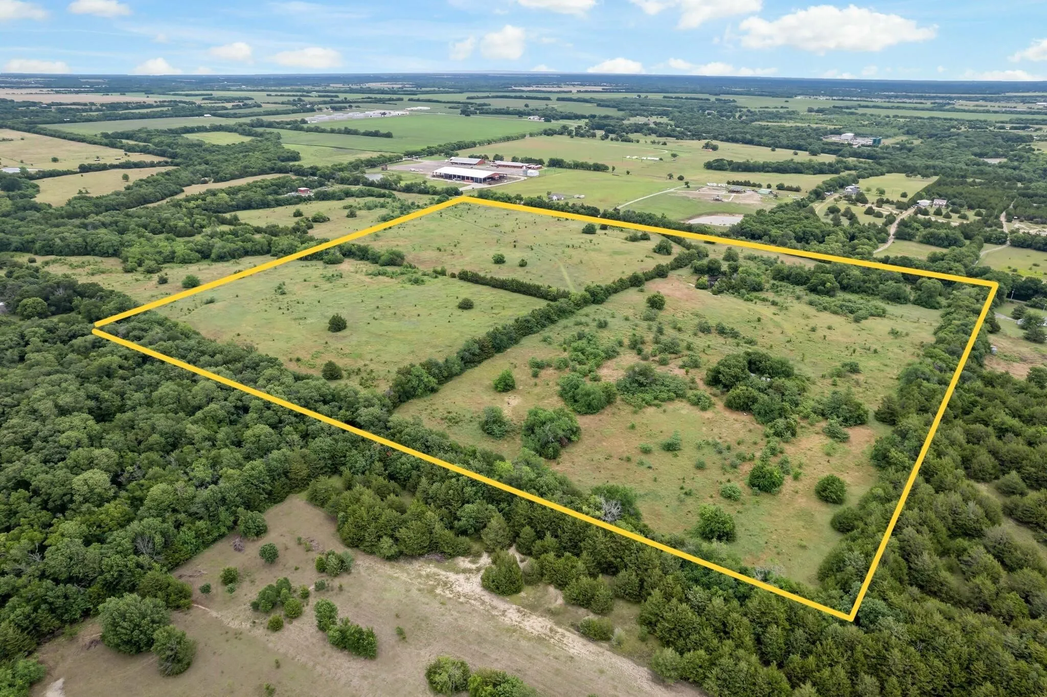 Unimproved Land For Sale in Grayson County , 207 Possom Trot Hollow Road, Whitewright, Texas 75491, 0, 0, Garage spaces, 0 Sqft, built in 0, Price $1,347,500, mls#21137756, Real Estate Agent in Whitewright, Homes For Sale in Grayson county, Homes For Sale in Whitewright, Realtor in Whitewright Texas, Real Estate Brokerage Independent Realty Texas, Luminita Cordes Realtor