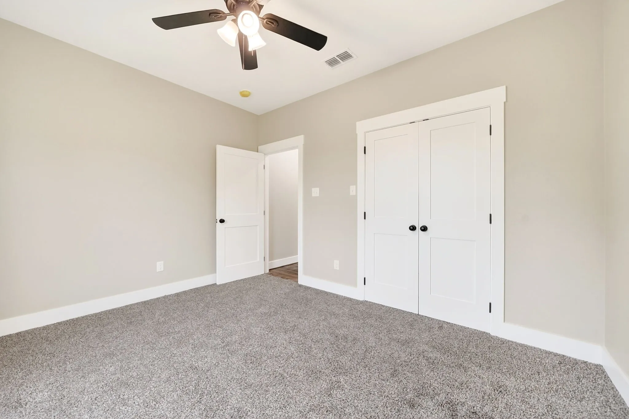 Single Family Residence For Sale in Van Zandt County , 697 VZ CR 3717, Edgewood, Texas 75117, 3 Bedroom, 2 Bathroom, 2 Garage spaces, 1,685 Sqft, built in 2026, mls#21137922, Real Estate Agent in Edgewood, Homes For Sale in Van Zandt county, Homes For Sale in Edgewood, Realtor in Edgewood Texas, Real Estate Brokerage Independent Realty Texas, Luminita Cordes Realtor