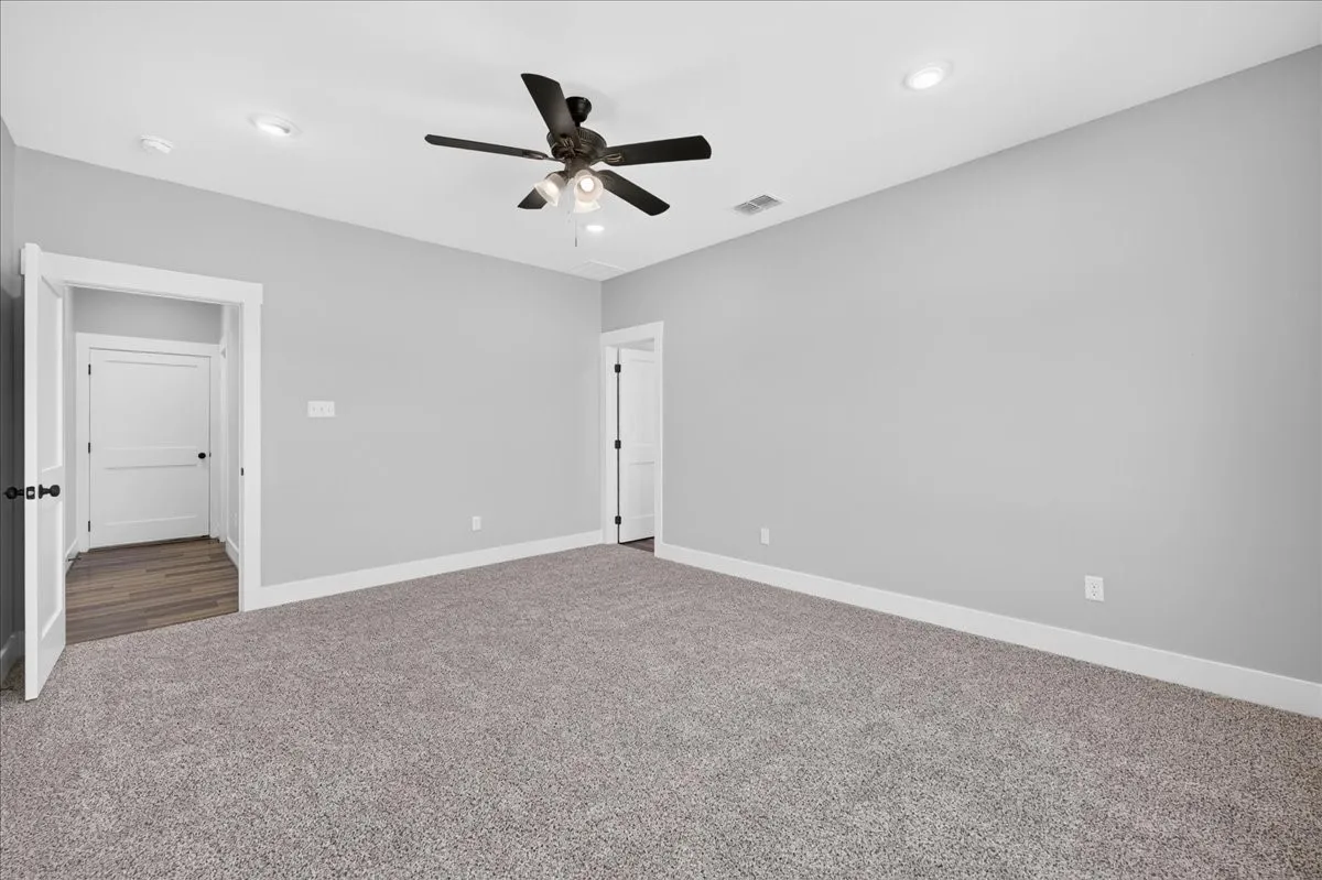 Single Family Residence For Sale in Van Zandt County , 697 VZ CR 3717, Edgewood, Texas 75117, 3 Bedroom, 2 Bathroom, 2 Garage spaces, 1,685 Sqft, built in 2026, mls#21137922, Real Estate Agent in Edgewood, Homes For Sale in Van Zandt county, Homes For Sale in Edgewood, Realtor in Edgewood Texas, Real Estate Brokerage Independent Realty Texas, Luminita Cordes Realtor