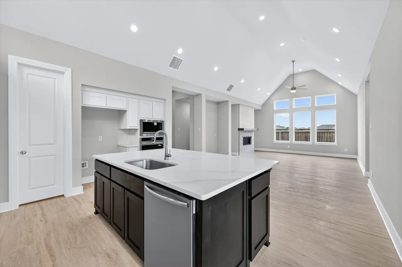 Single Family Residence For Sale in Rockwall County , 2348 Flora Drive, Mclendon Chisholm, Texas 75032, 4 Bedroom, 4 Bathroom, 2 Garage spaces, 2,640 Sqft, built in 2026, New Construction - Incomplete, mls#21137973, Real Estate Agent in Mclendon Chisholm, Homes For Sale in Rockwall county, Homes For Sale in Mclendon Chisholm, Realtor in Mclendon Chisholm Texas, Real Estate Brokerage Independent Realty Texas, Luminita Cordes Realtor