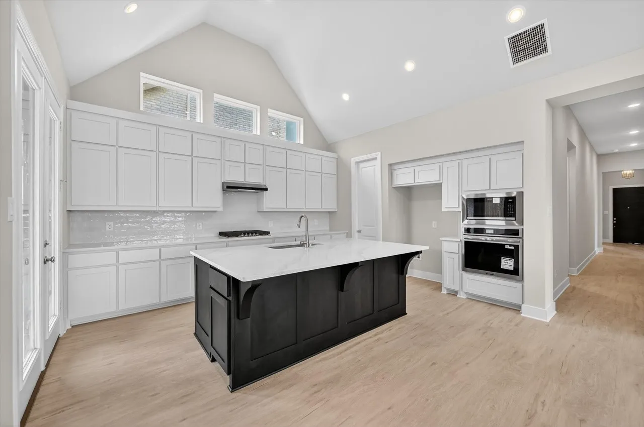 Single Family Residence For Sale in Rockwall County , 2348 Flora Drive, Mclendon Chisholm, Texas 75032, 4 Bedroom, 4 Bathroom, 2 Garage spaces, 2,640 Sqft, built in 2026, New Construction - Incomplete, mls#21137973, Real Estate Agent in Mclendon Chisholm, Homes For Sale in Rockwall county, Homes For Sale in Mclendon Chisholm, Realtor in Mclendon Chisholm Texas, Real Estate Brokerage Independent Realty Texas, Luminita Cordes Realtor