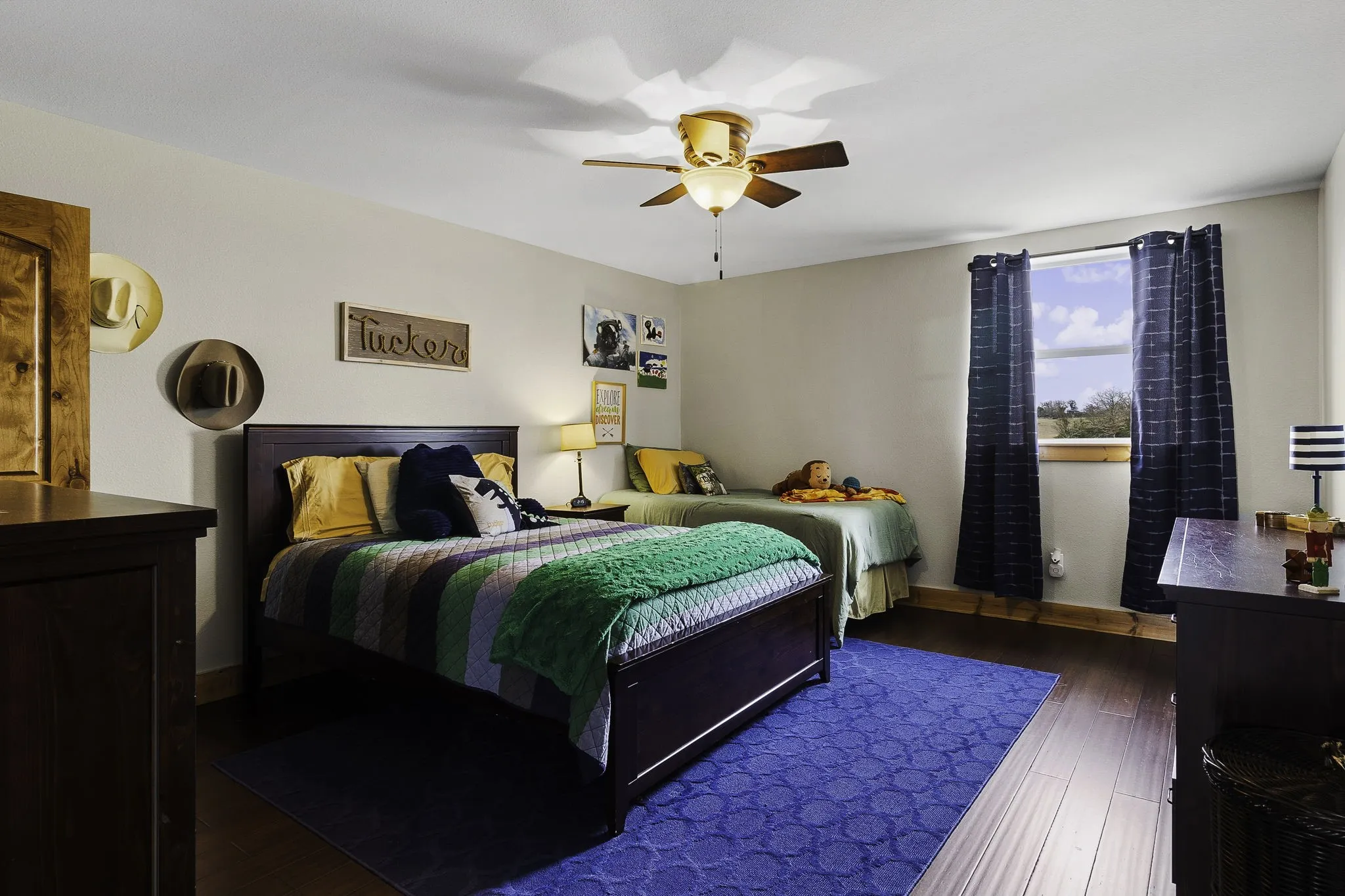 Farm For Sale in Leon County , 3200 Tx-75, Buffalo, Texas 75831, 6 Bedrooms, 3 Bathrooms, 2 Garage spaces, 3,861 Sqft, built in 2018, Preowned, Price $1,720,000, mls#21138083, Real Estate Agent in Buffalo, Homes For Sale in Leon county, Homes For Sale in Buffalo, Realtor in Buffalo Texas, Real Estate Brokerage Independent Realty Texas, Luminita Cordes Realtor