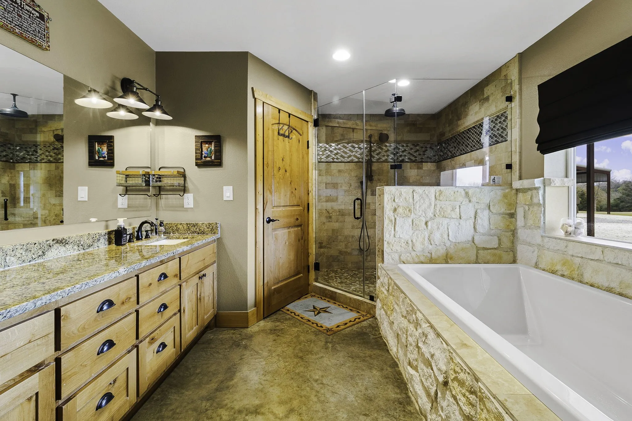 Farm For Sale in Leon County , 3200 Tx-75, Buffalo, Texas 75831, 6 Bedrooms, 3 Bathrooms, 2 Garage spaces, 3,861 Sqft, built in 2018, Preowned, Price $1,720,000, mls#21138083, Real Estate Agent in Buffalo, Homes For Sale in Leon county, Homes For Sale in Buffalo, Realtor in Buffalo Texas, Real Estate Brokerage Independent Realty Texas, Luminita Cordes Realtor