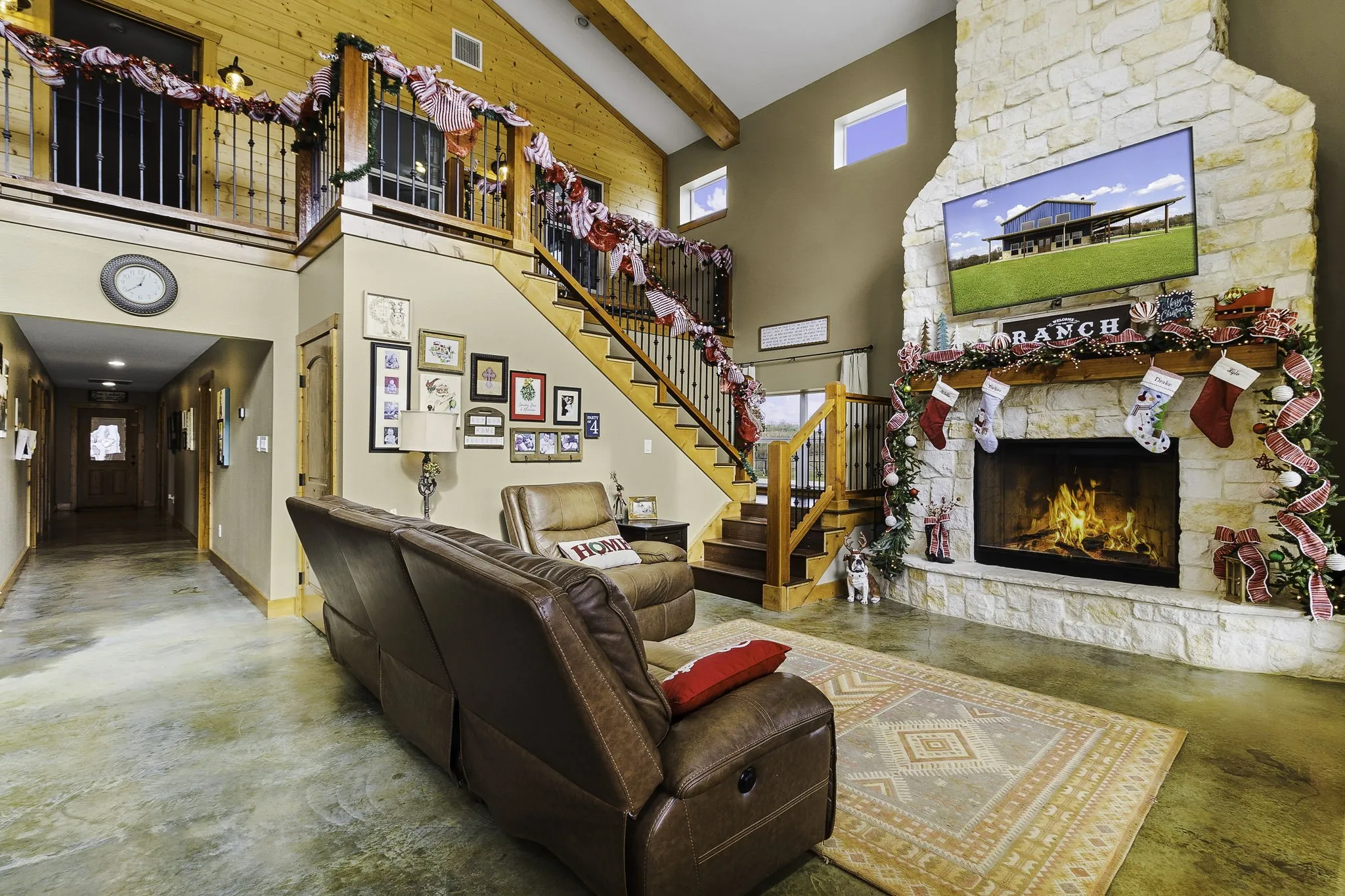 Farm For Sale in Leon County , 3200 Tx-75, Buffalo, Texas 75831, 6 Bedrooms, 3 Bathrooms, 2 Garage spaces, 3,861 Sqft, built in 2018, Preowned, Price $1,720,000, mls#21138083, Real Estate Agent in Buffalo, Homes For Sale in Leon county, Homes For Sale in Buffalo, Realtor in Buffalo Texas, Real Estate Brokerage Independent Realty Texas, Luminita Cordes Realtor