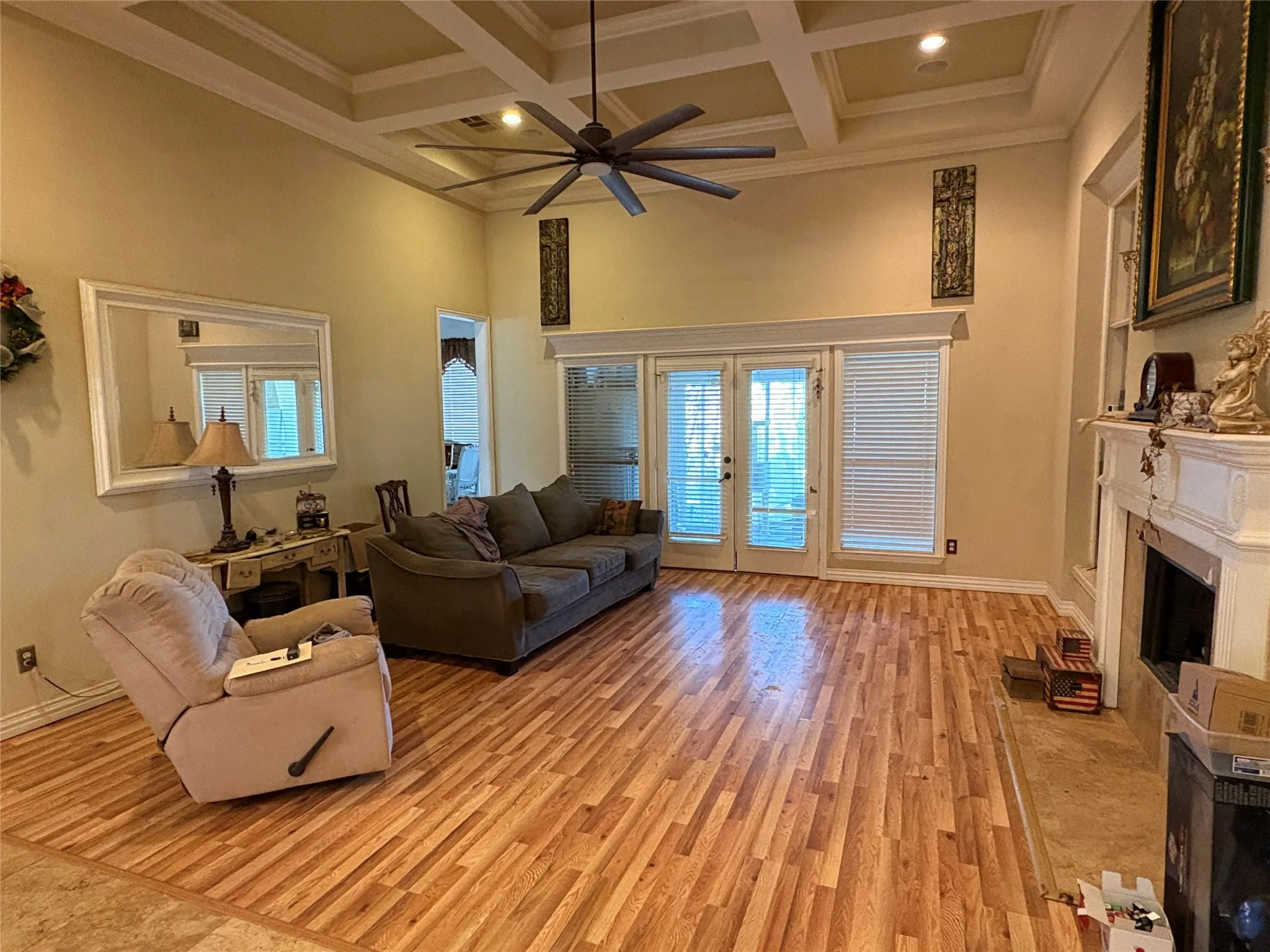 Single Family Residence For Sale in Tarrant County , 709 Timberview Court N, Fort Worth, Texas 76112, 4 Bedrooms, 3 Bathrooms, 2 Garage spaces, 2,868 Sqft, built in 2003, Price $410,000, mls#21135590, Real Estate Agent in Fort Worth, Homes For Sale in Tarrant county, Homes For Sale in Fort Worth, Realtor in Fort Worth Texas, Real Estate Brokerage Independent Realty Texas, Luminita Cordes Realtor