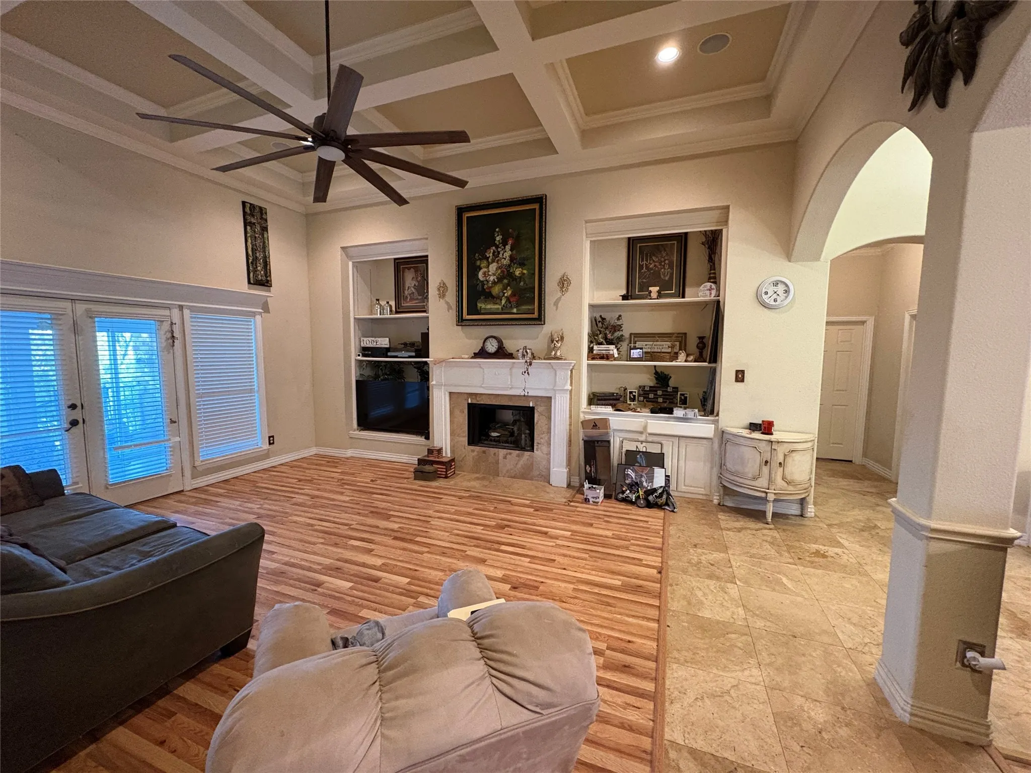Single Family Residence For Sale in Tarrant County , 709 Timberview Court N, Fort Worth, Texas 76112, 4 Bedrooms, 3 Bathrooms, 2 Garage spaces, 2,868 Sqft, built in 2003, Price $410,000, mls#21135590, Real Estate Agent in Fort Worth, Homes For Sale in Tarrant county, Homes For Sale in Fort Worth, Realtor in Fort Worth Texas, Real Estate Brokerage Independent Realty Texas, Luminita Cordes Realtor