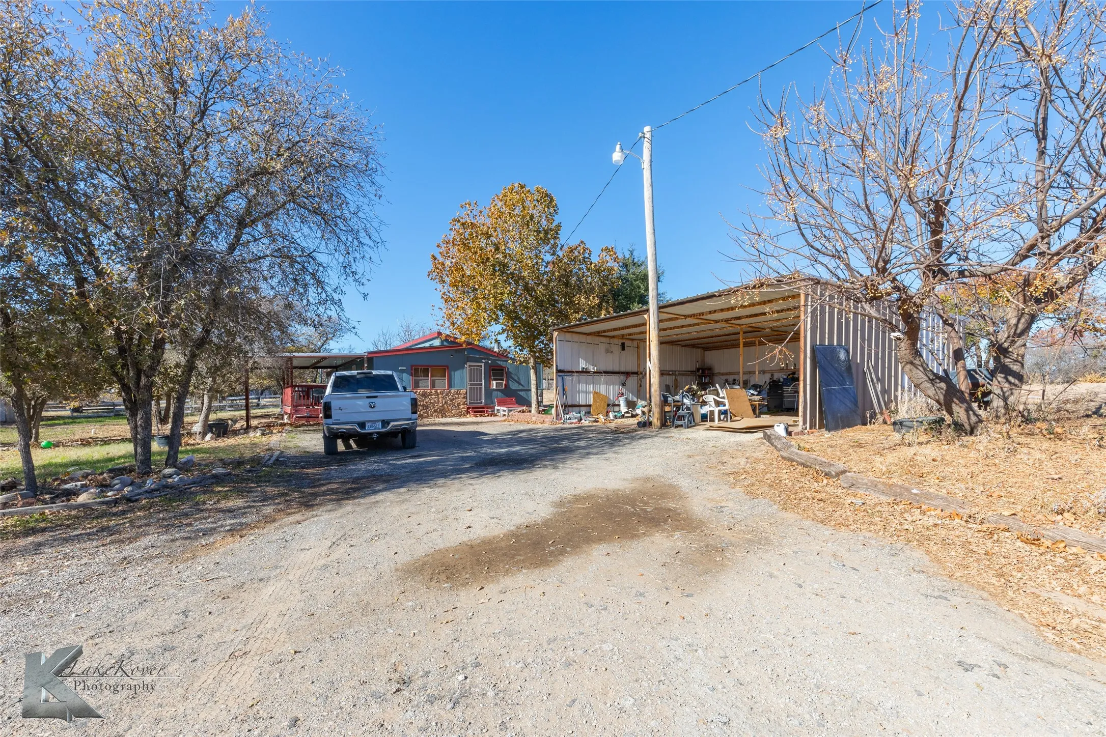 Single Family Residence For Sale in Jones County , 10001 County Road 379, Hawley, Texas 79525, 3 Bedrooms, 2 Bathrooms, Garage spaces, 1,568 Sqft, built in 1977, Price $229,000, mls#21135035, Real Estate Agent in Hawley, Homes For Sale in Jones county, Homes For Sale in Hawley, Realtor in Hawley Texas, Real Estate Brokerage Independent Realty Texas, Luminita Cordes Realtor