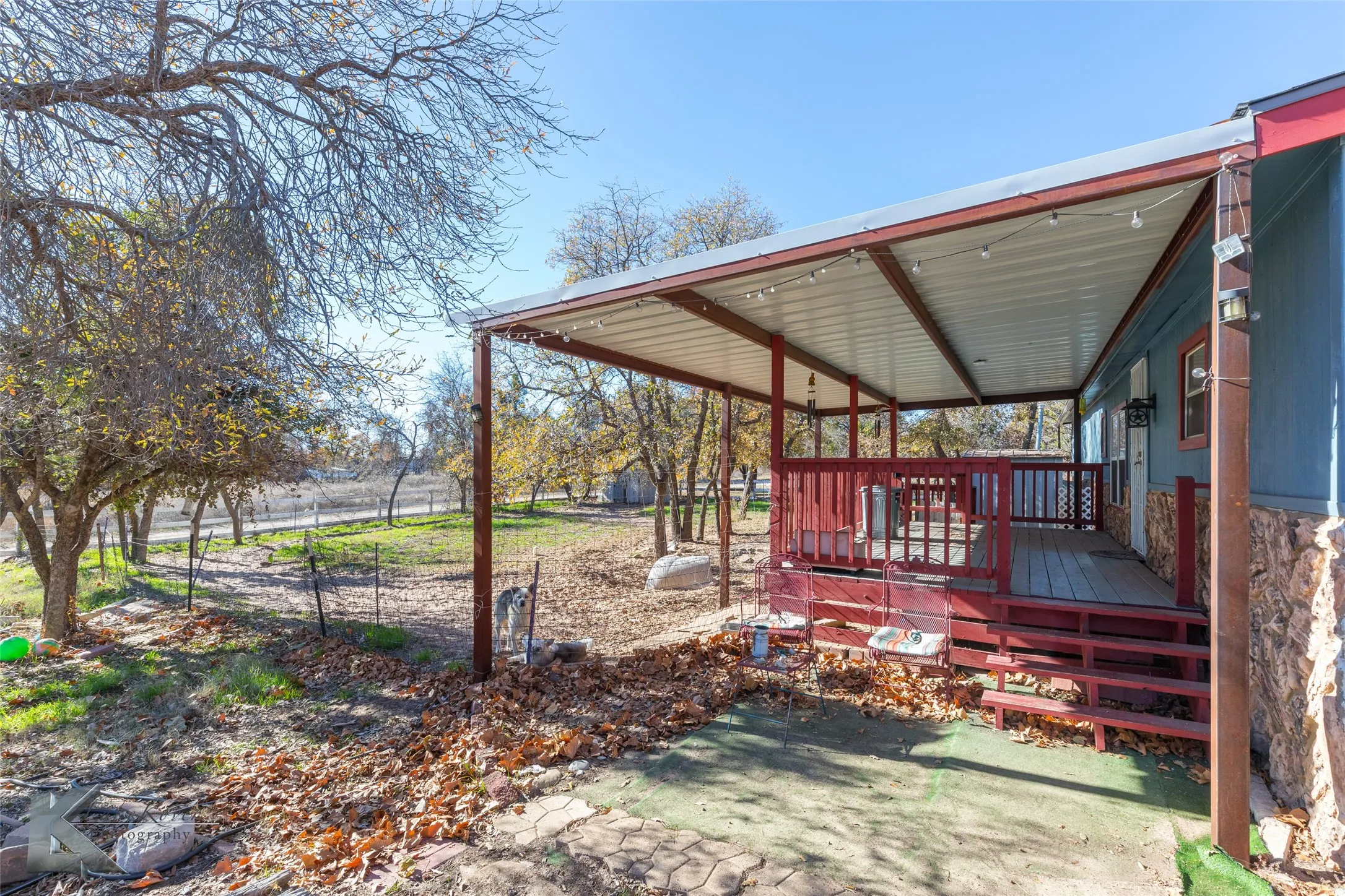 Single Family Residence For Sale in Jones County , 10001 County Road 379, Hawley, Texas 79525, 3 Bedrooms, 2 Bathrooms, Garage spaces, 1,568 Sqft, built in 1977, Price $229,000, mls#21135035, Real Estate Agent in Hawley, Homes For Sale in Jones county, Homes For Sale in Hawley, Realtor in Hawley Texas, Real Estate Brokerage Independent Realty Texas, Luminita Cordes Realtor