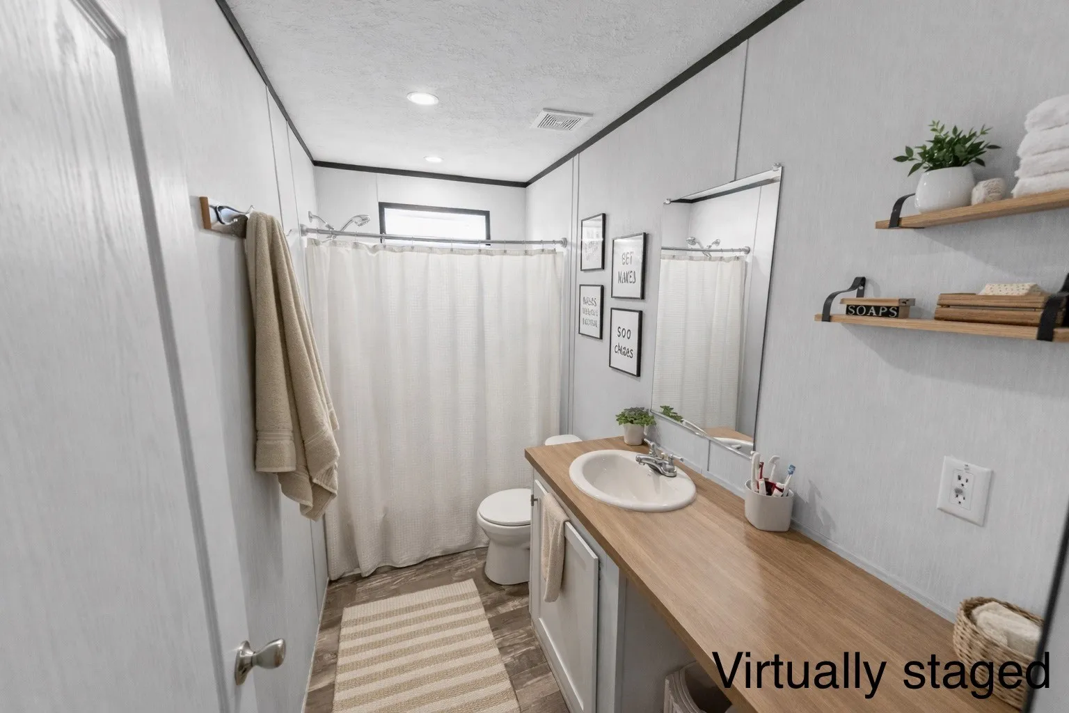 Mobile Home For Sale in Hill County , 135 Chisholm Pass, Whitney, Texas 76692, 3 Bedroom, 2 Bathroom, Garage spaces, 1,792 Sqft, built in 2022, mls#21138306, Real Estate Agent in Whitney, Homes For Sale in Hill county, Homes For Sale in Whitney, Realtor in Whitney Texas, Real Estate Brokerage Independent Realty Texas, Luminita Cordes Realtor